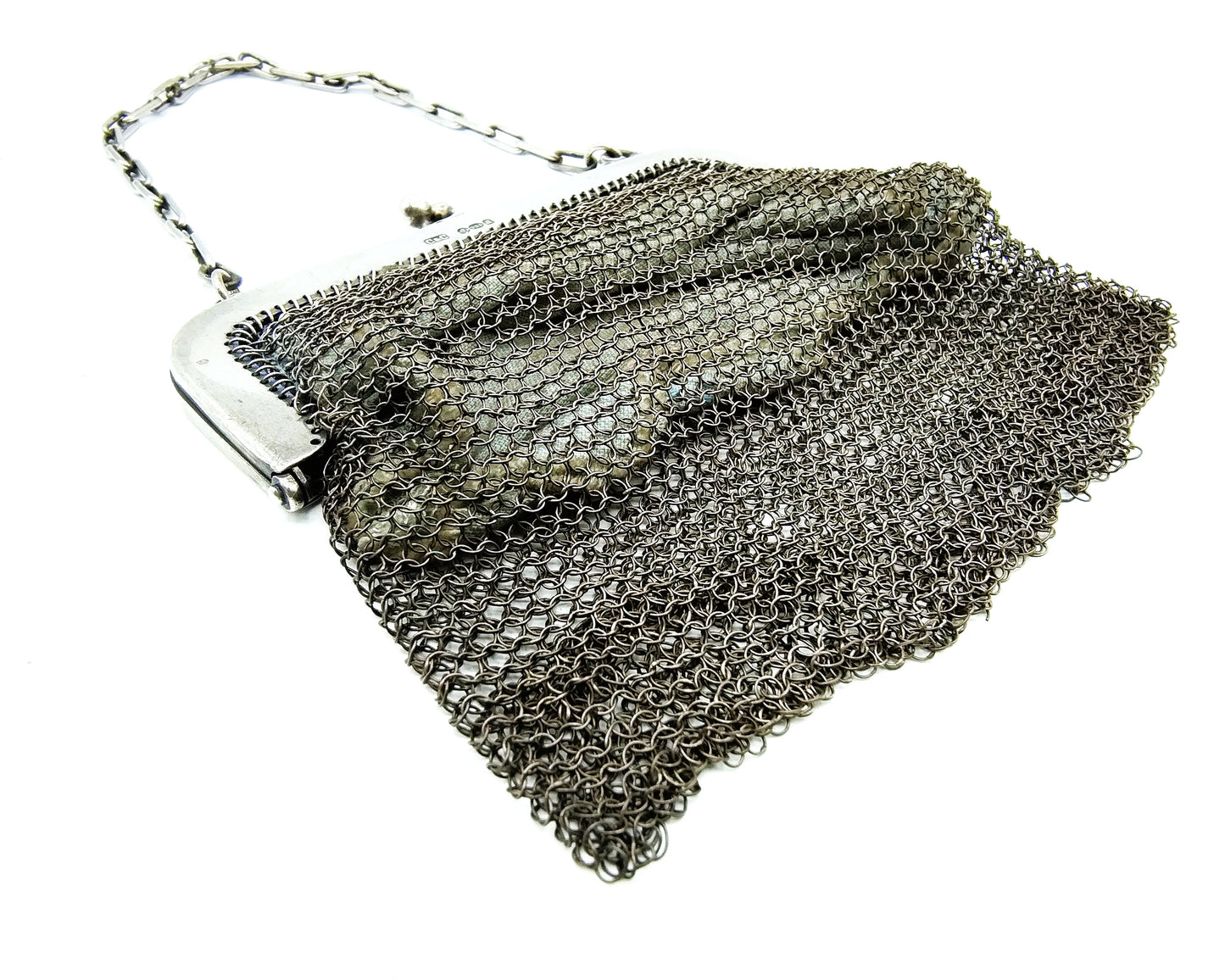 Zilveren beugeltasje met maliënkolder, Engeland, 925