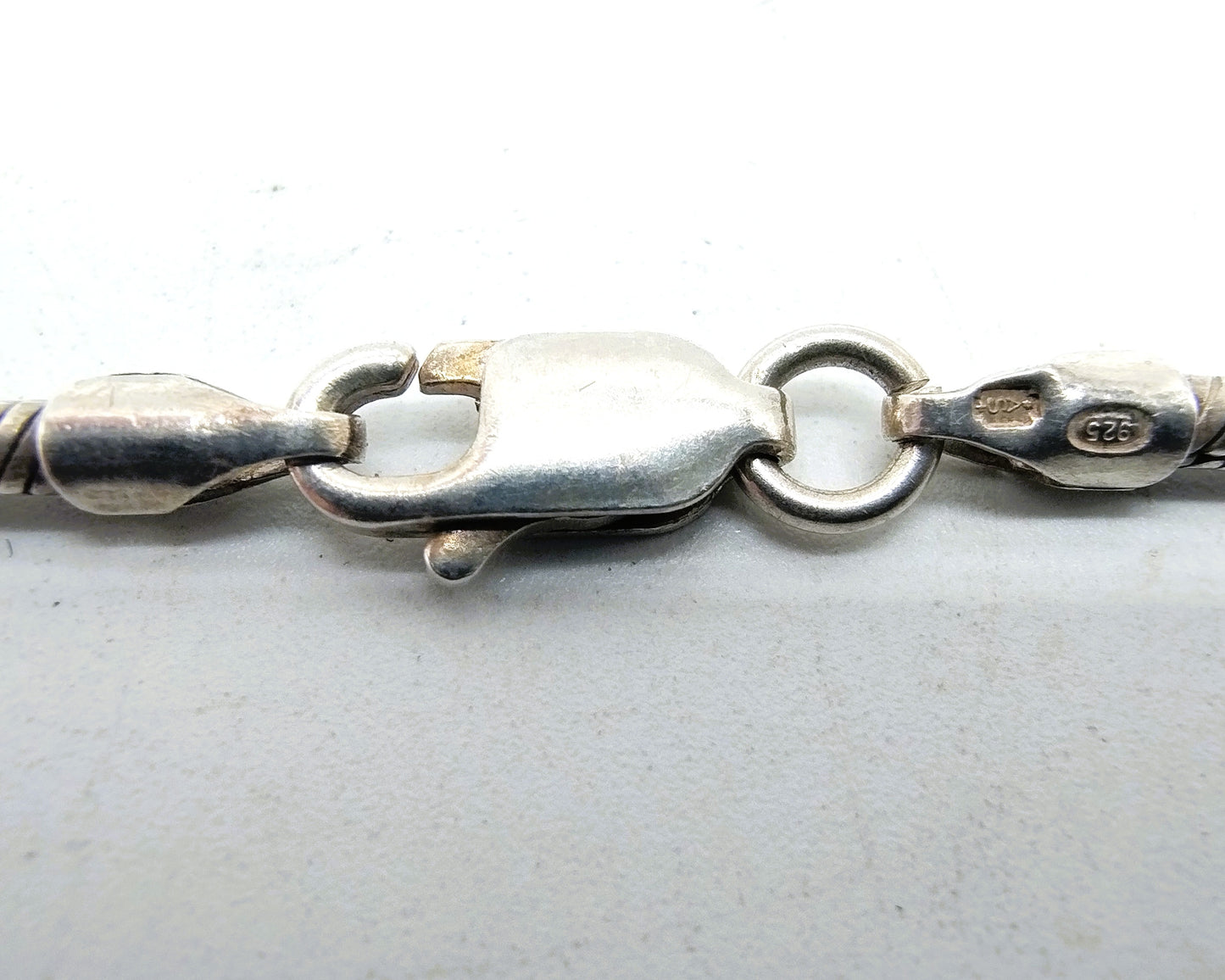 Silver snake chain, 42.5 cm.