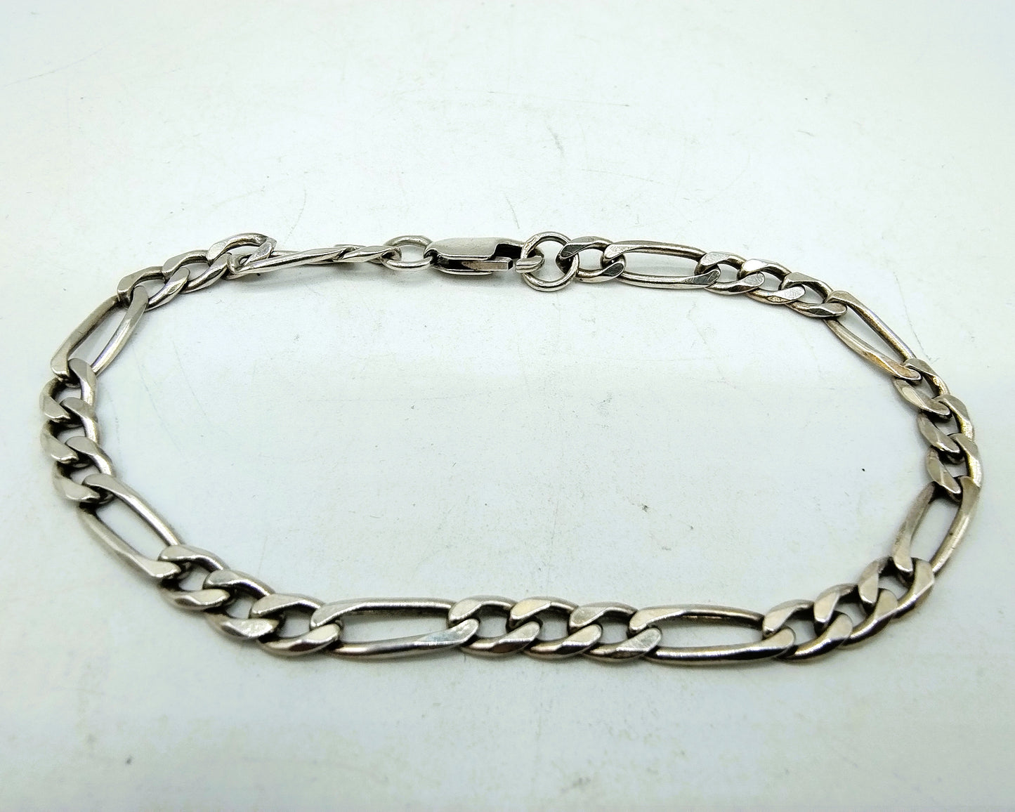 Zilveren figaro schakel armband, 19,5 cm.