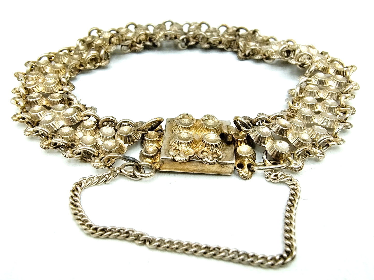 Friese zilveren klederdracht armband, 800