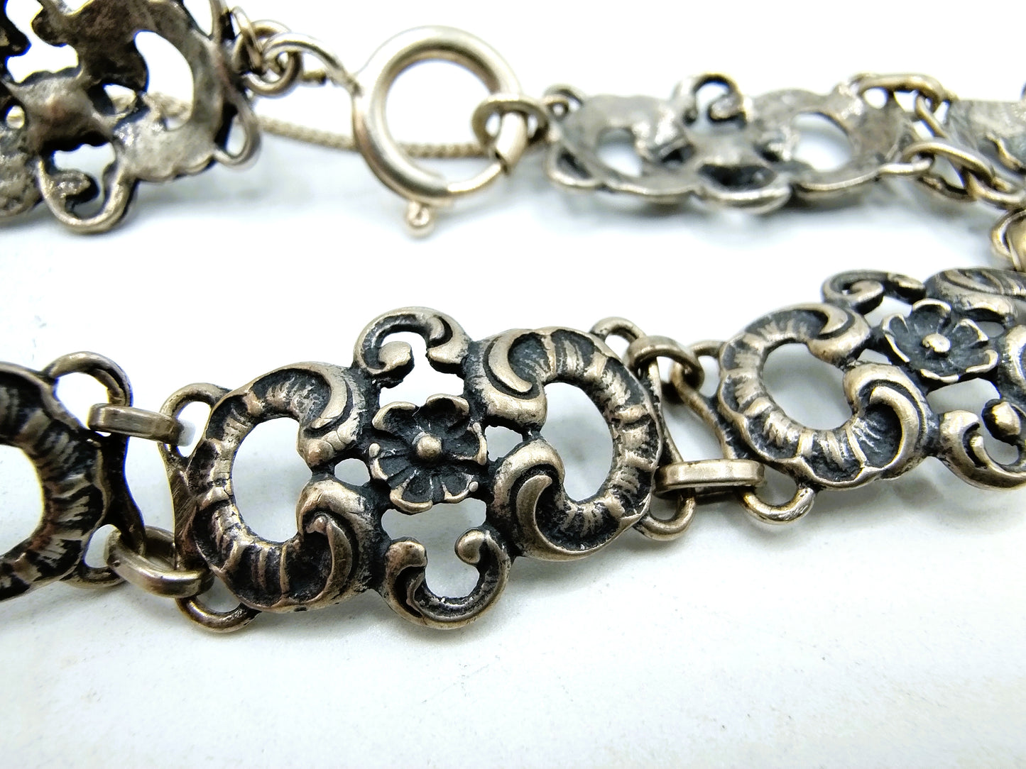 Zilveren armband met bloemmotief, 835