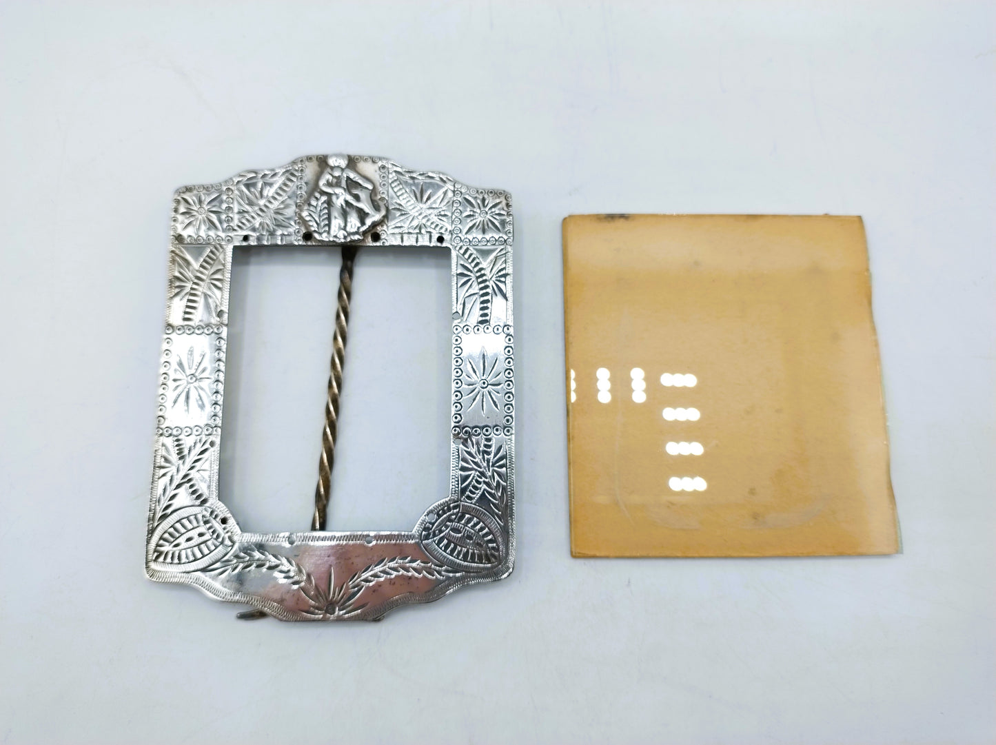 Silver photo frame of bag bracket with Keeshond, 18th century