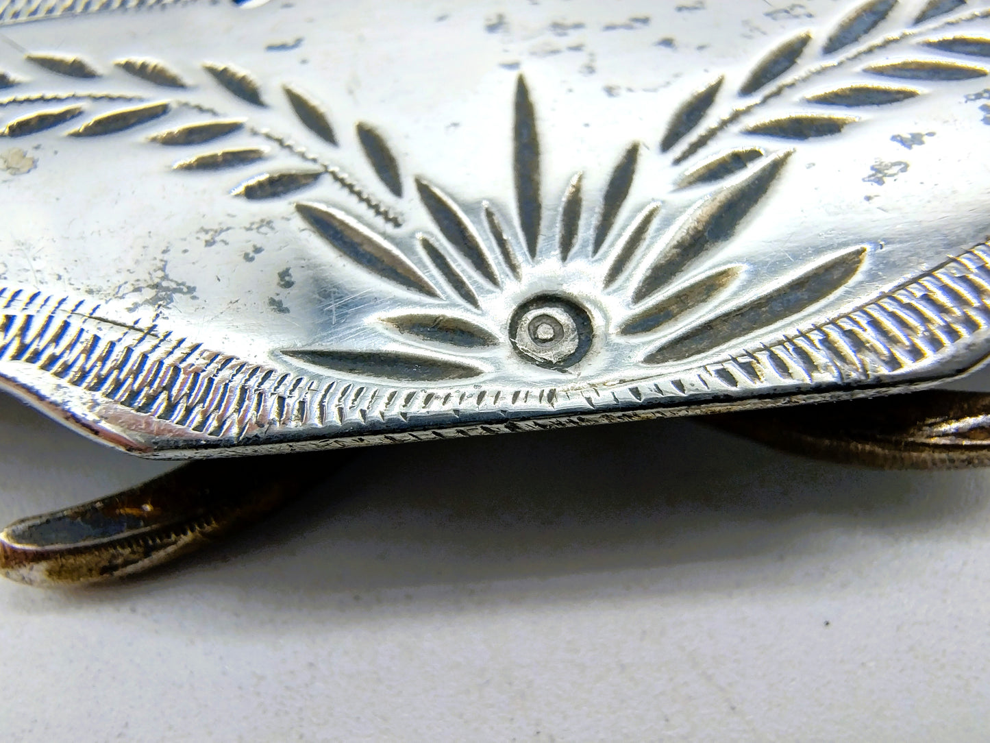 Silver photo frame of bag bracket with Keeshond, 18th century