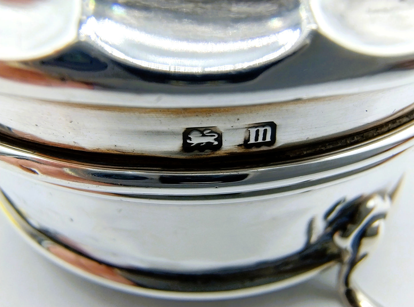 Silberne Ringbox, England, 1911