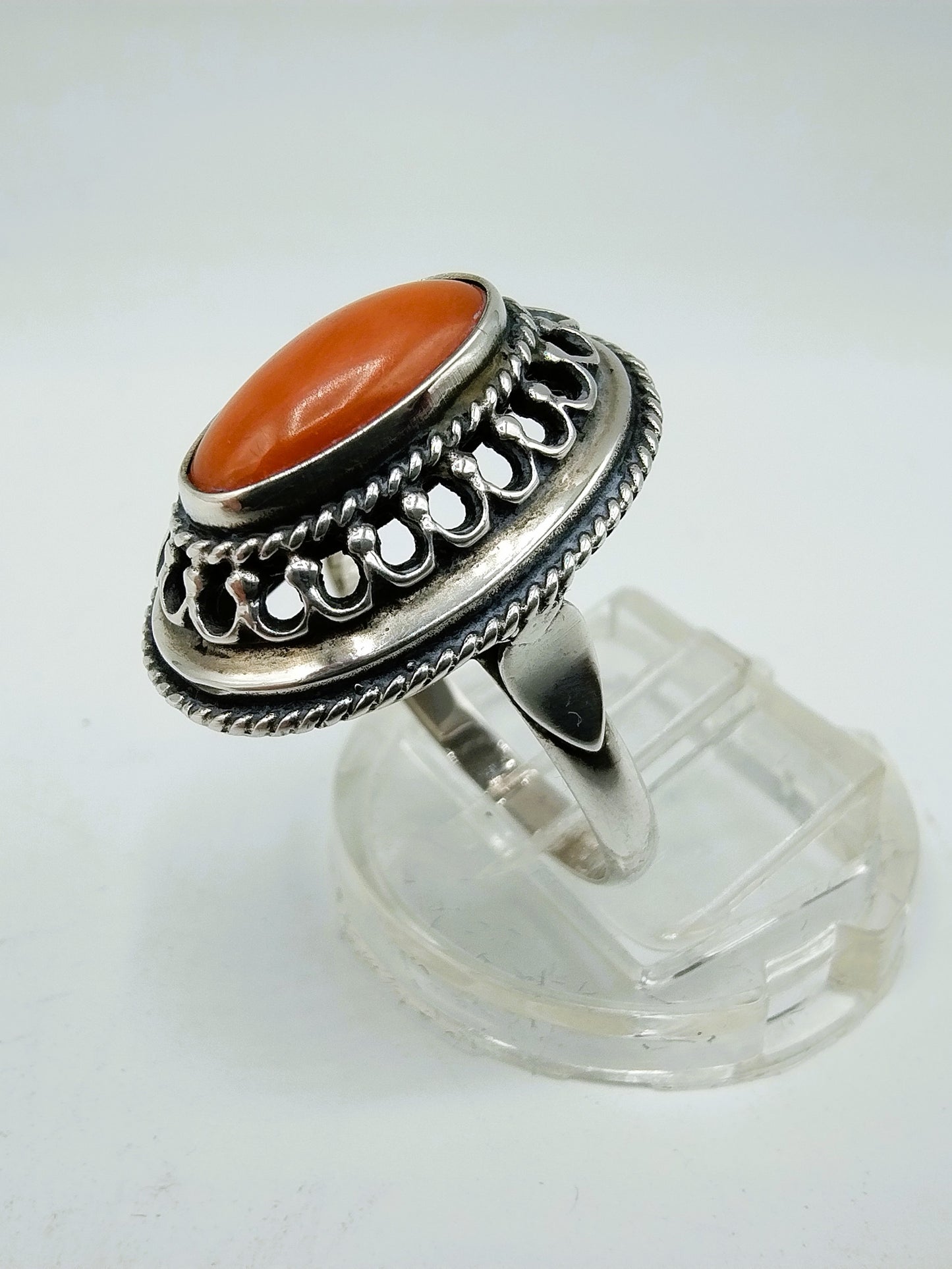 Silver ring with blood coral, Amsterdam, 835, 17 mm