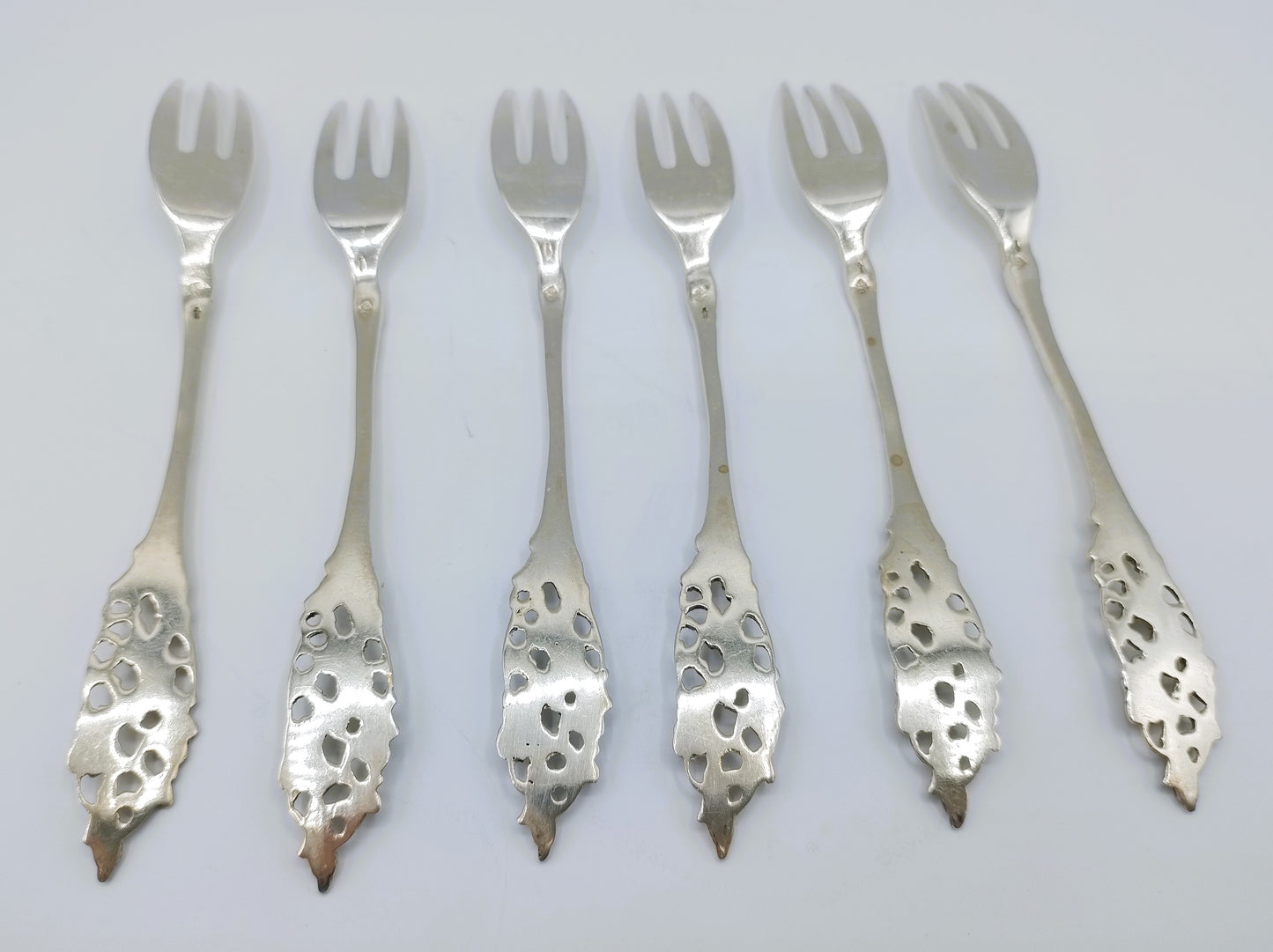 Six silver cake forks, Schoorl Zilver NV, Amsterdam, ca. 1960