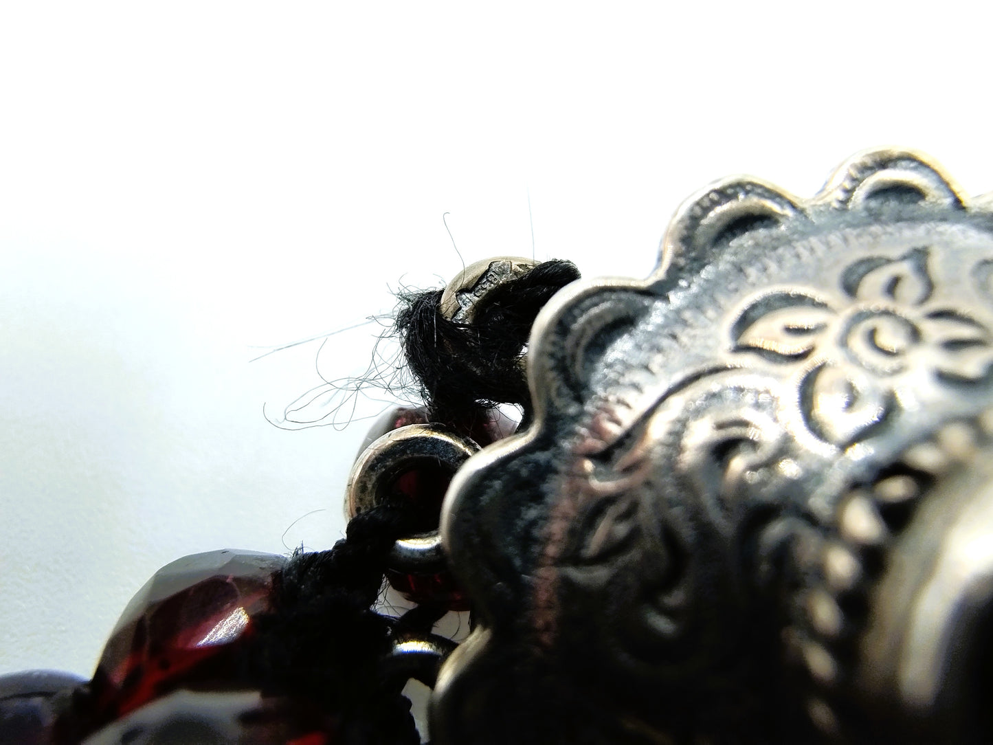 Glasgranatenarmband mit Silberverschluss, Niekerk, Schoonhoven