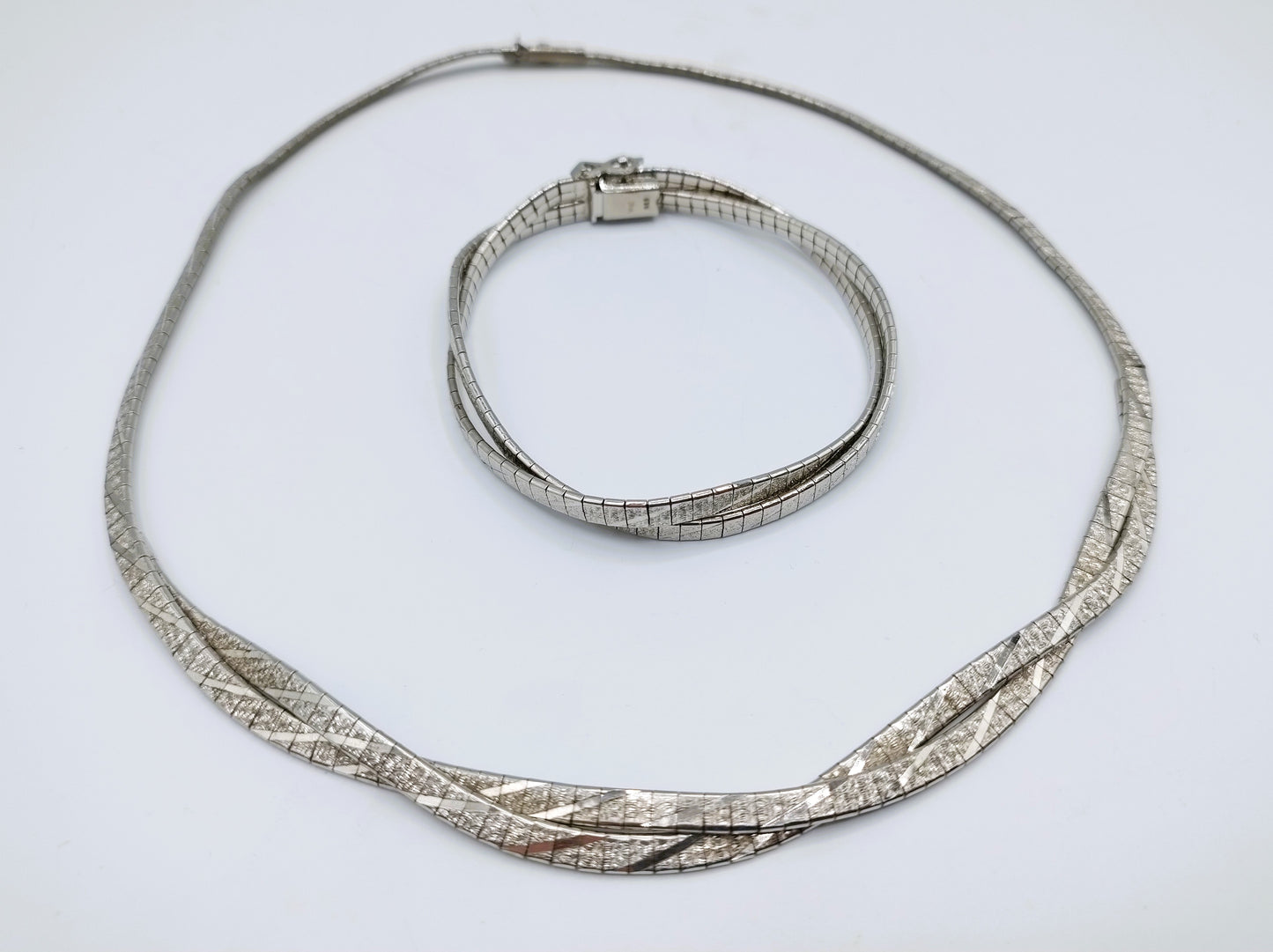 Silver omega chain + bracelet, 4 mm, 21 / 46 cm.