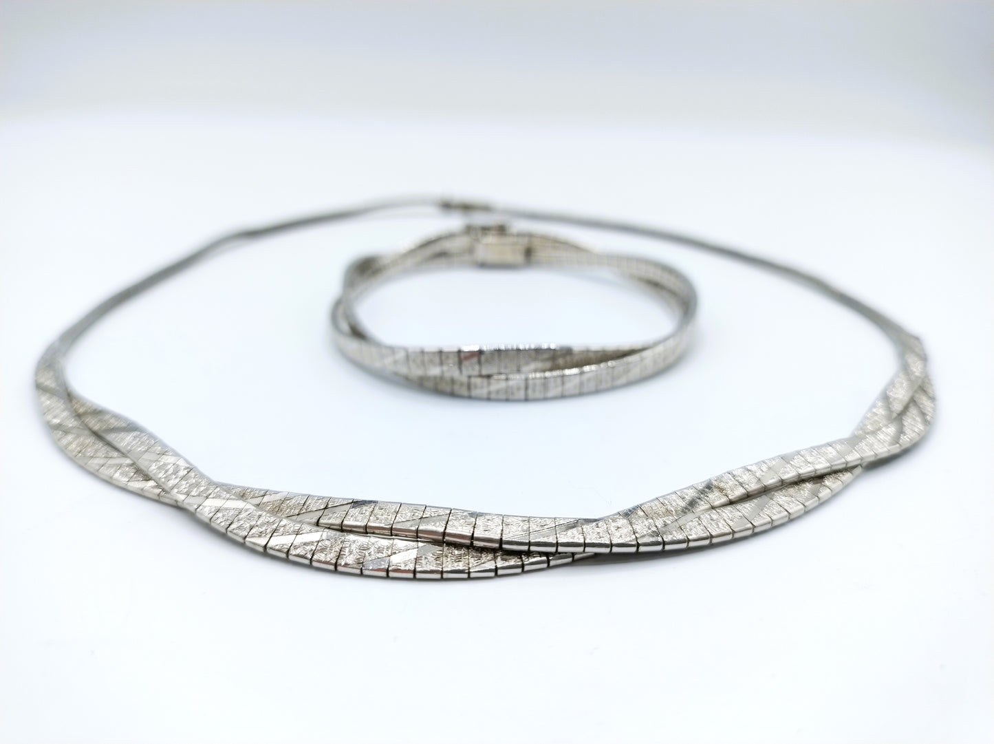 Silver omega chain + bracelet, 4 mm, 21 / 46 cm.