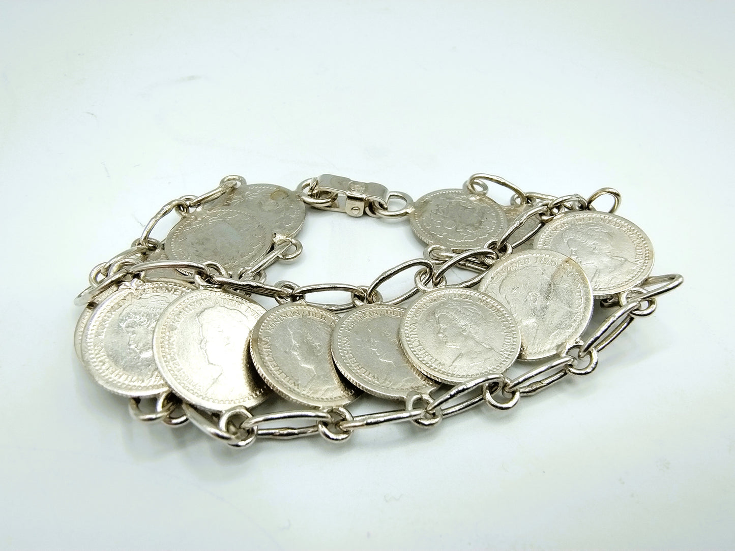 Zilveren dubbeltjes armband, Wilhelmina, 18 cm.