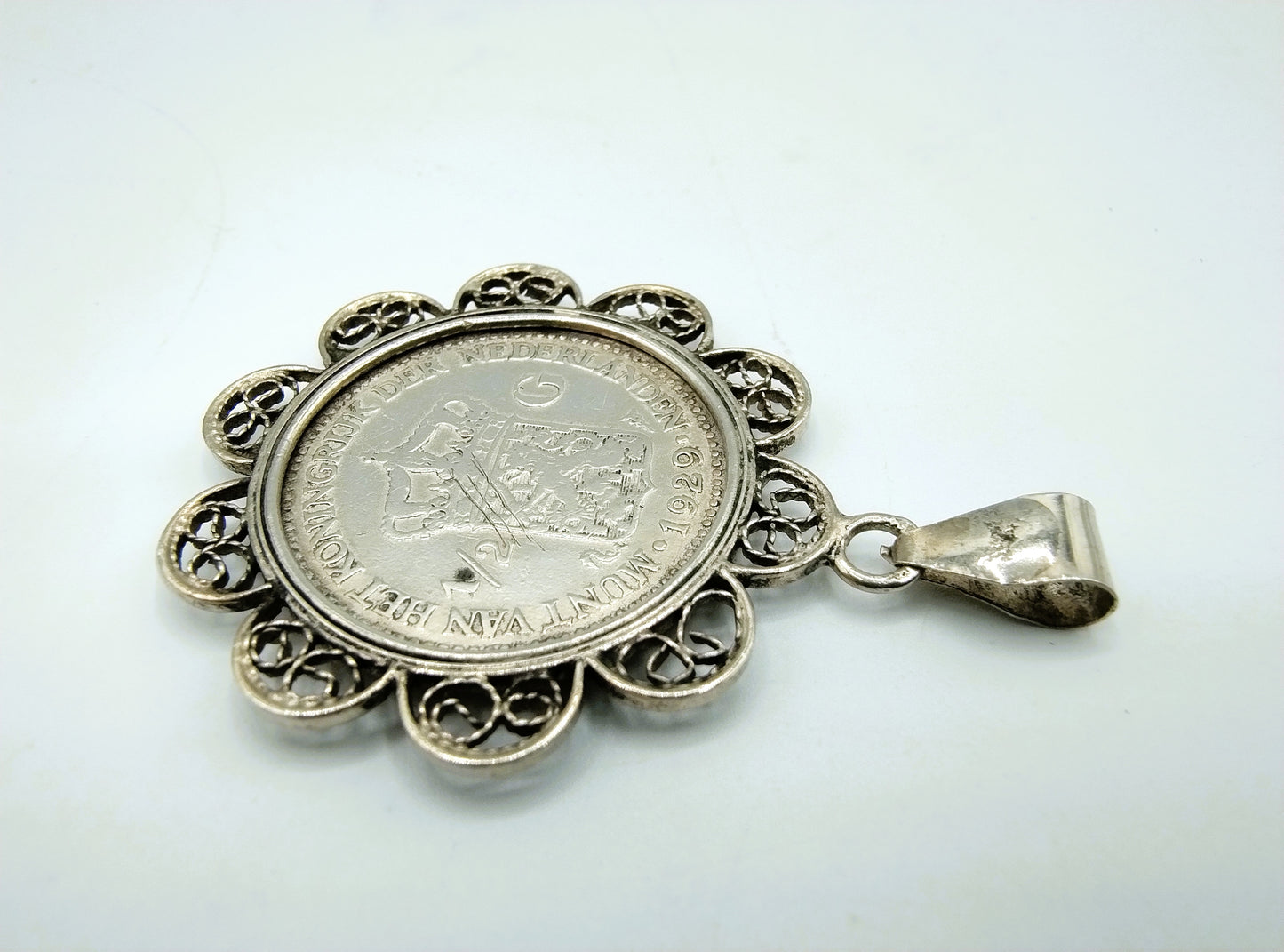 Zilveren munt hanger, 1/2 gulden, Wilhelmina, 1929