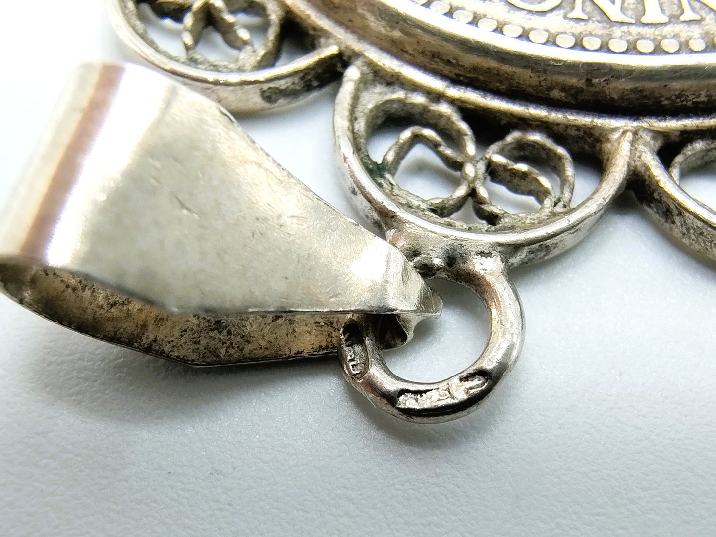 Zilveren munt hanger, 1/2 gulden, Wilhelmina, 1929