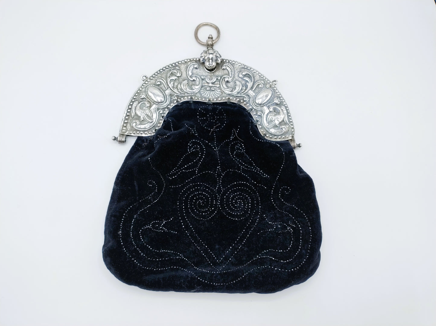 Silver buckle bag, LJ Ringnalda, Bolsward, 1753