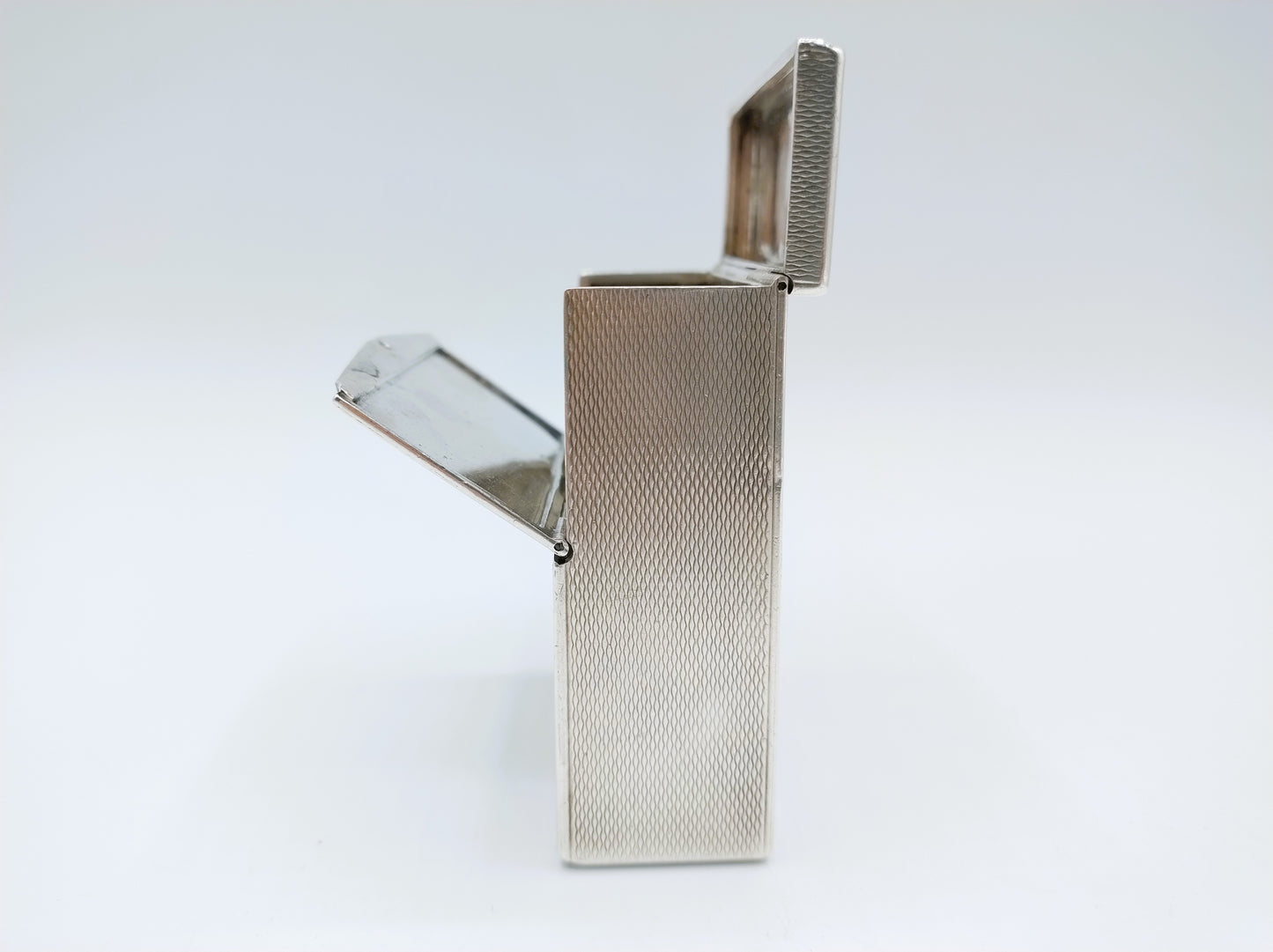 Silver cigarette box, NS Gotlieb.