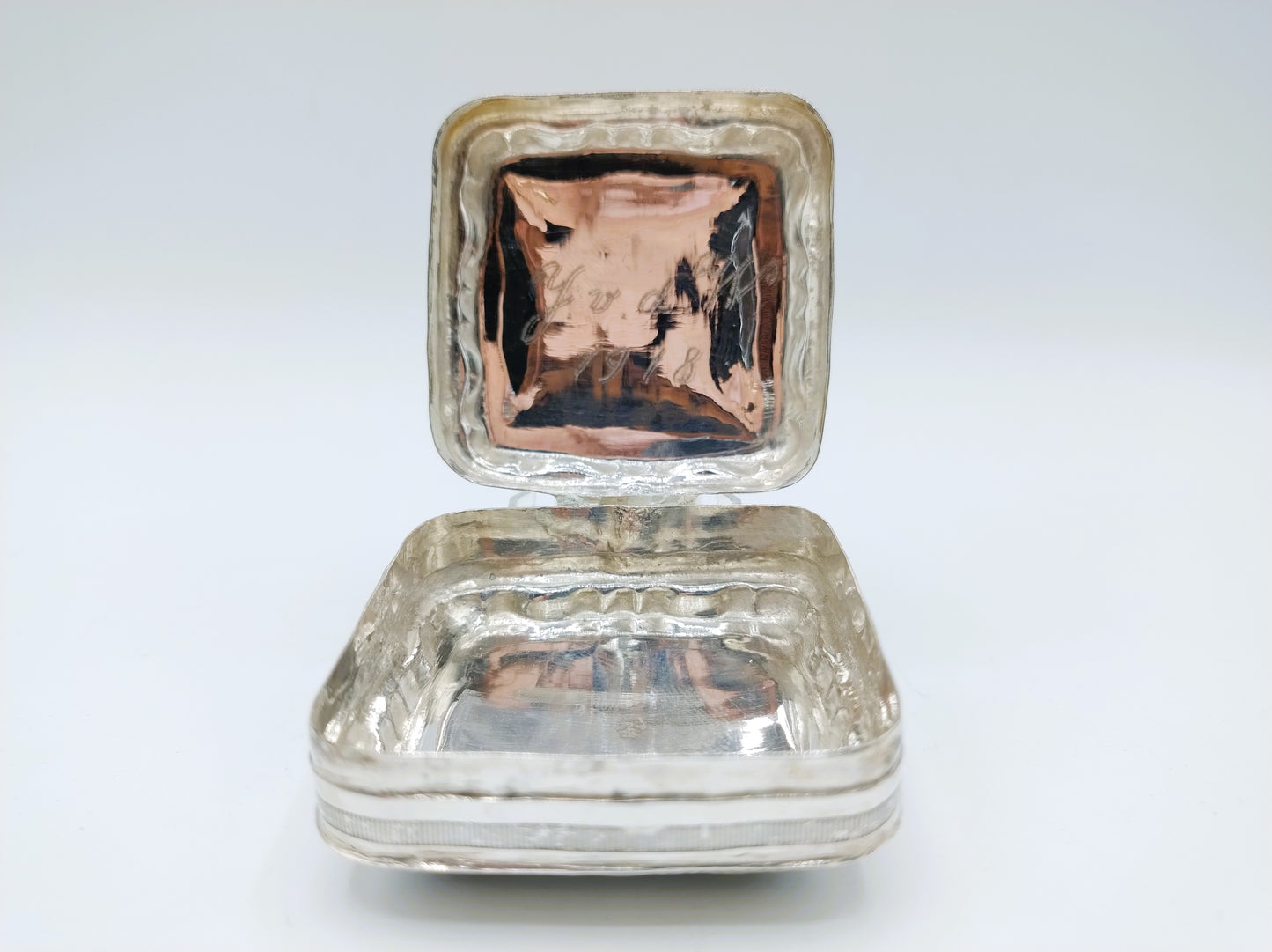 Silberne Pfefferminzdose mit Silberfiligran, C. Capoen, Schoonhoven, 1917