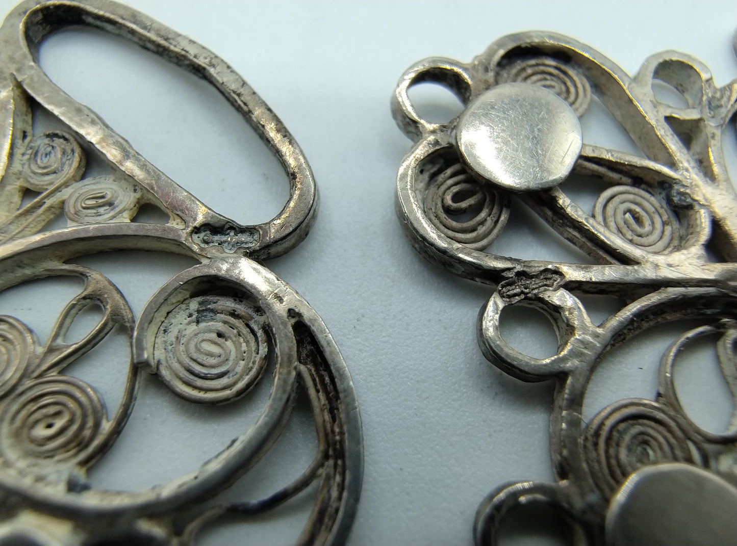 Silver bead hook, filigree, 19th century
