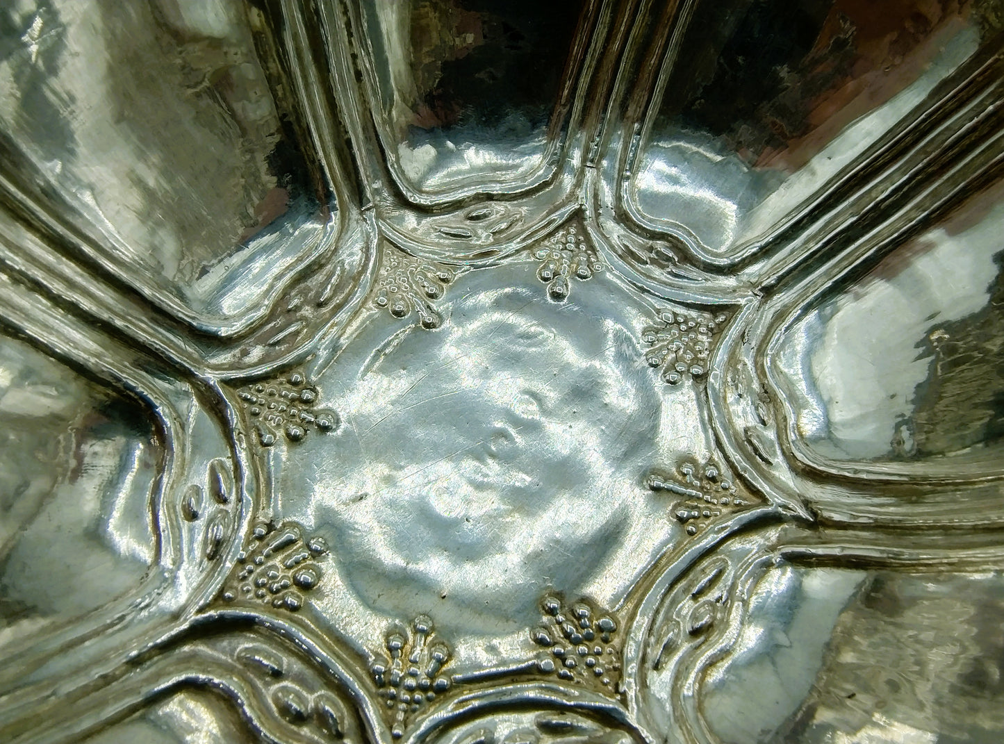 Zilveren brandewijnkom, A.P. Altena, Franeker, 1714