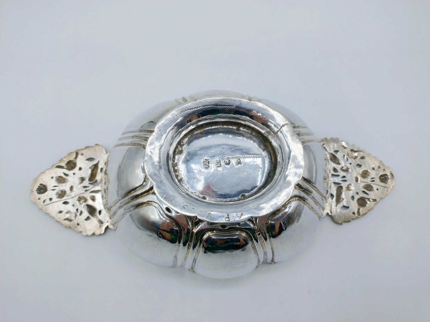 Zilveren brandewijnkom, A.P. Altena, Franeker, 1714