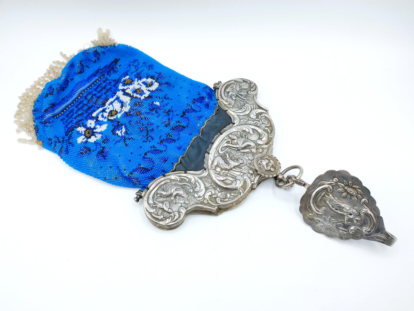 Silver purse clasp with skirt hook, H. van der Heyden, Leeuwarden, ca. 1800