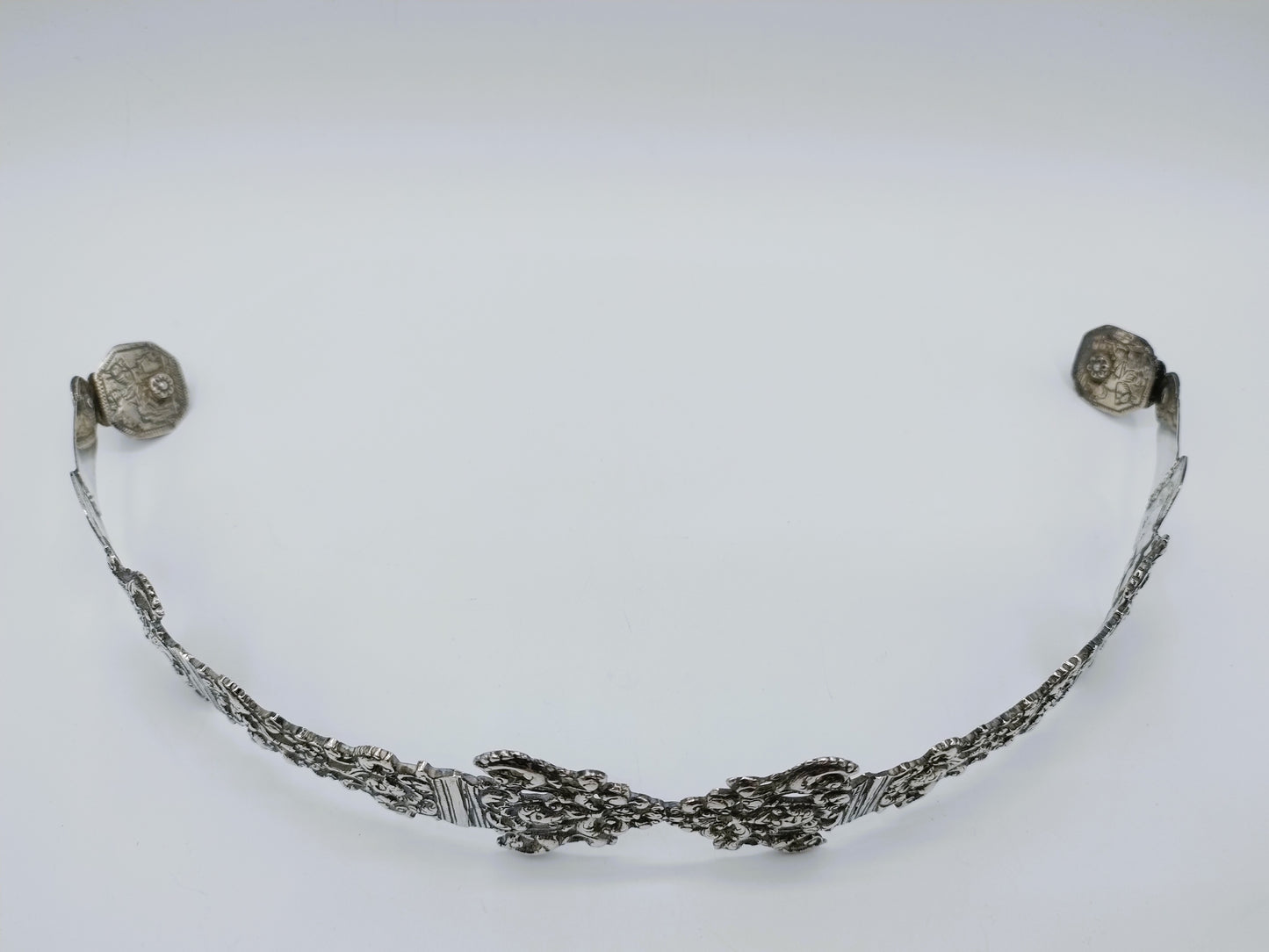 Silver handle with Bible locks and rider buttons. J. Andringa, Leeuwarden, 18th century