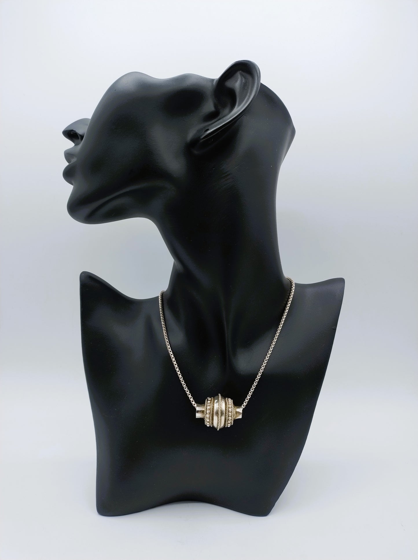 Silver necklace with antique pendant, 71 cm