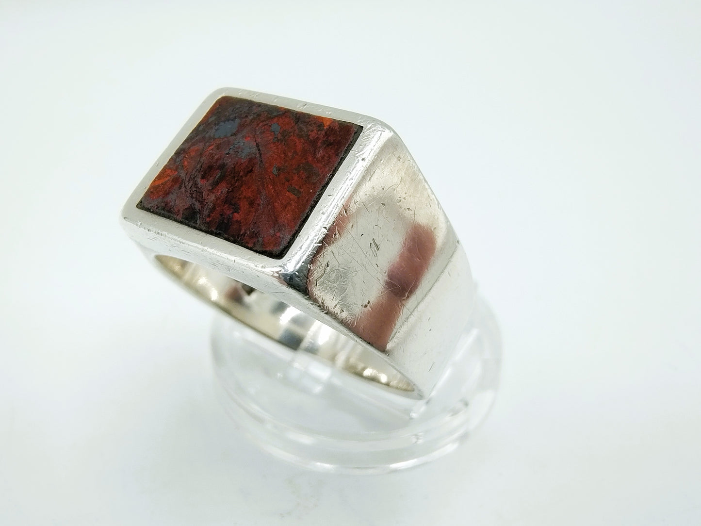 Silver signet ring with red moss agate, 20 mm