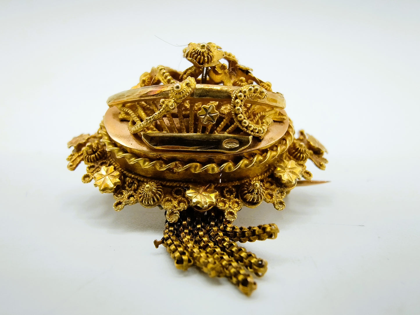 Gold brooch, traditional costume, 19th century