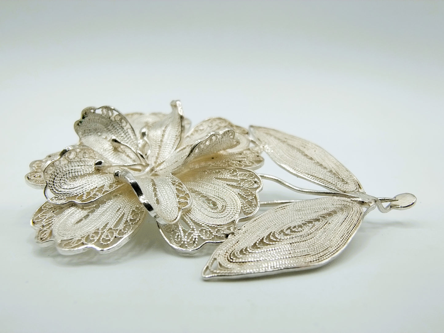 Zilveren filigrein broche, 835