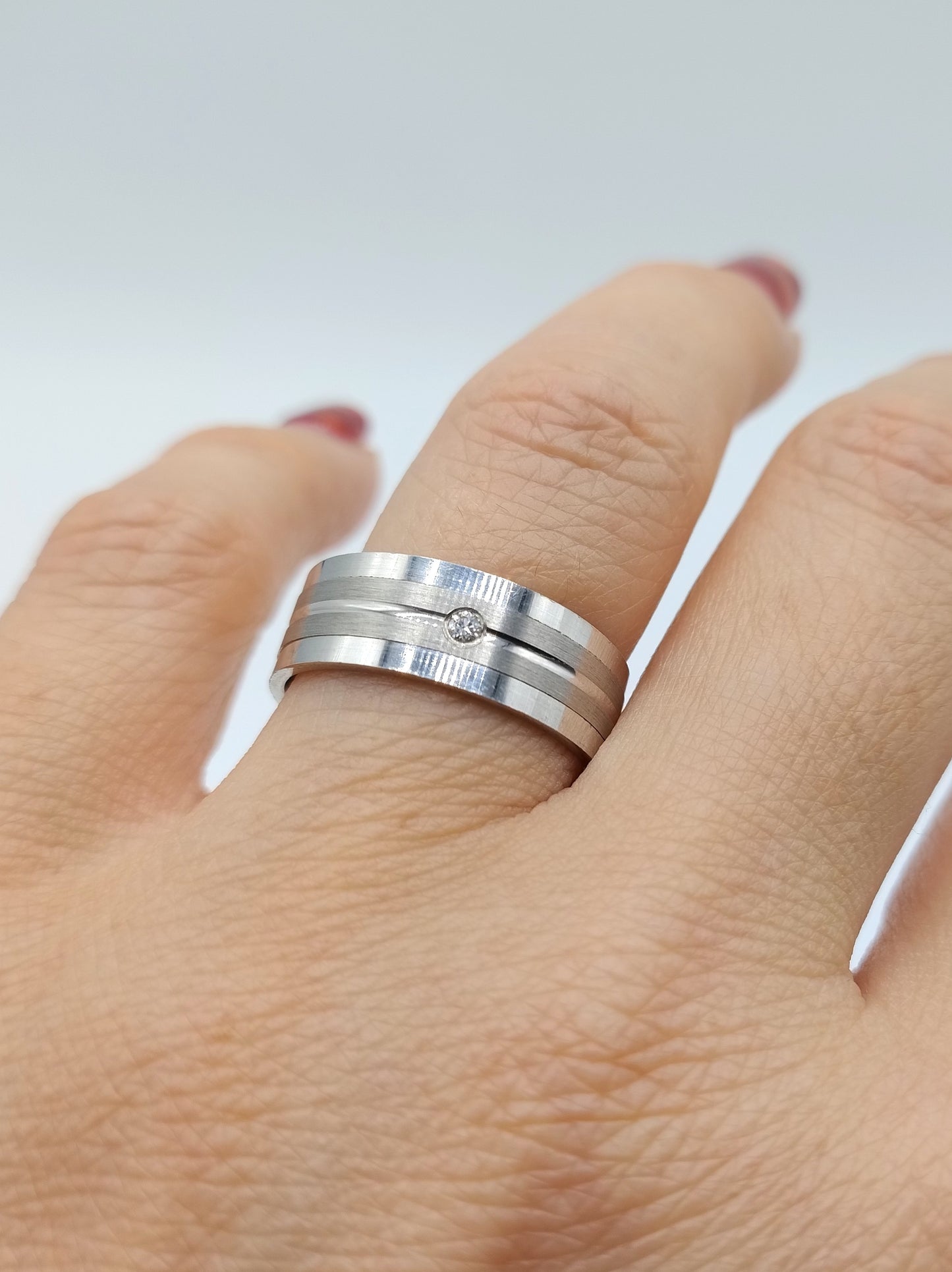 Silberring mit Diamant, 18 mm