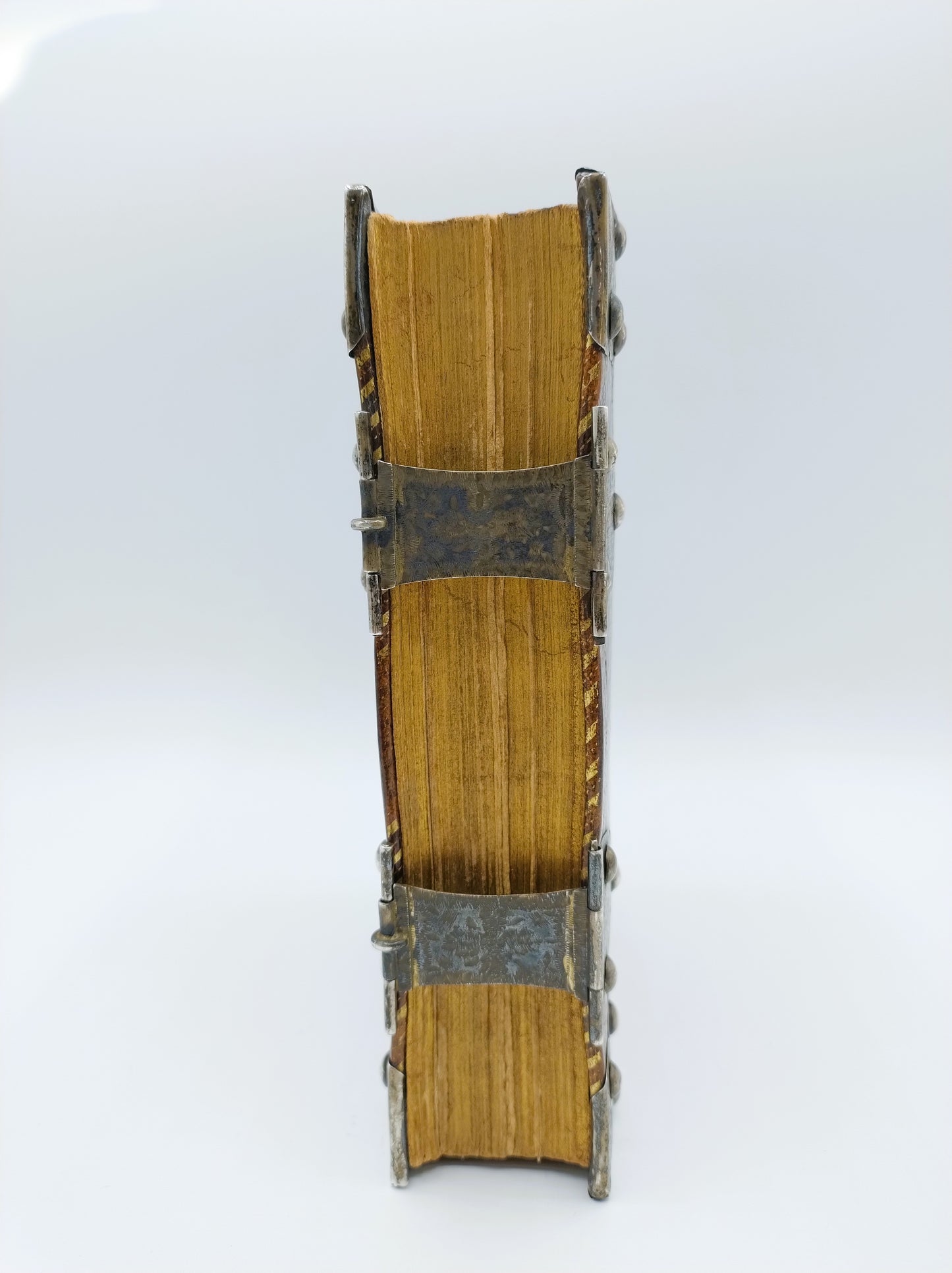 Prayer book with silver locks and corner pieces, Turnhout, 1835