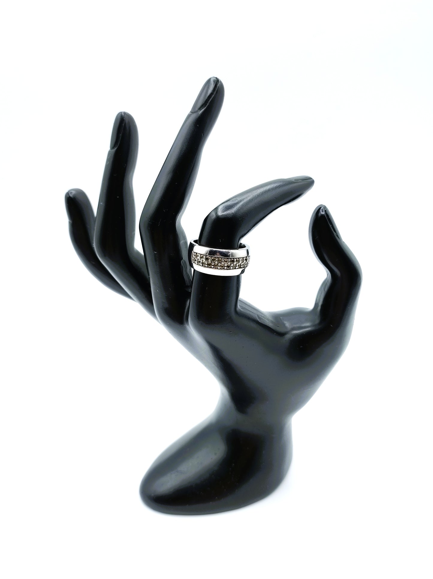 Silberner Zinzi-Ring mit Zirkonias, 17 mm