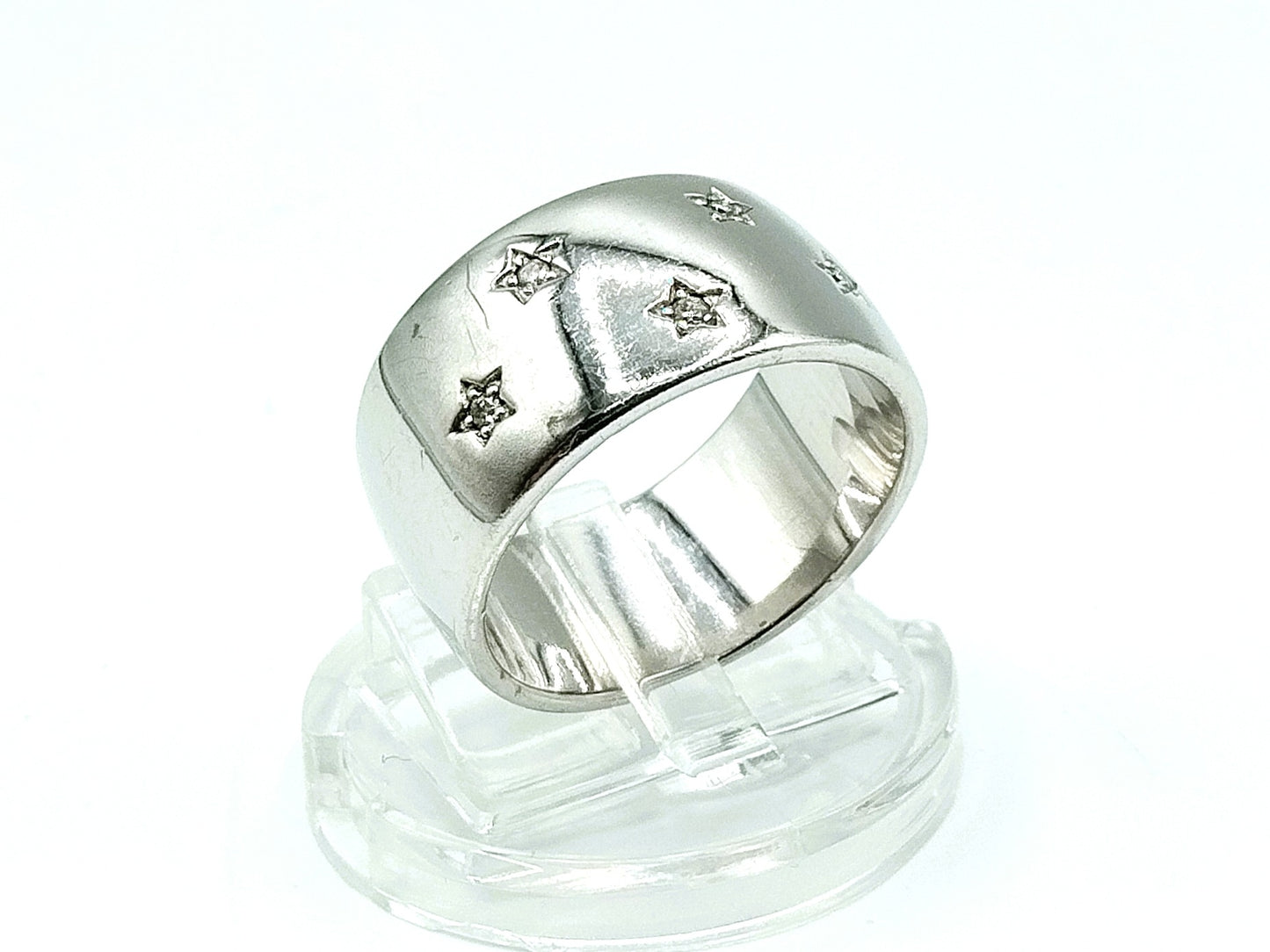 Silver ring with zirconia, 17 mm