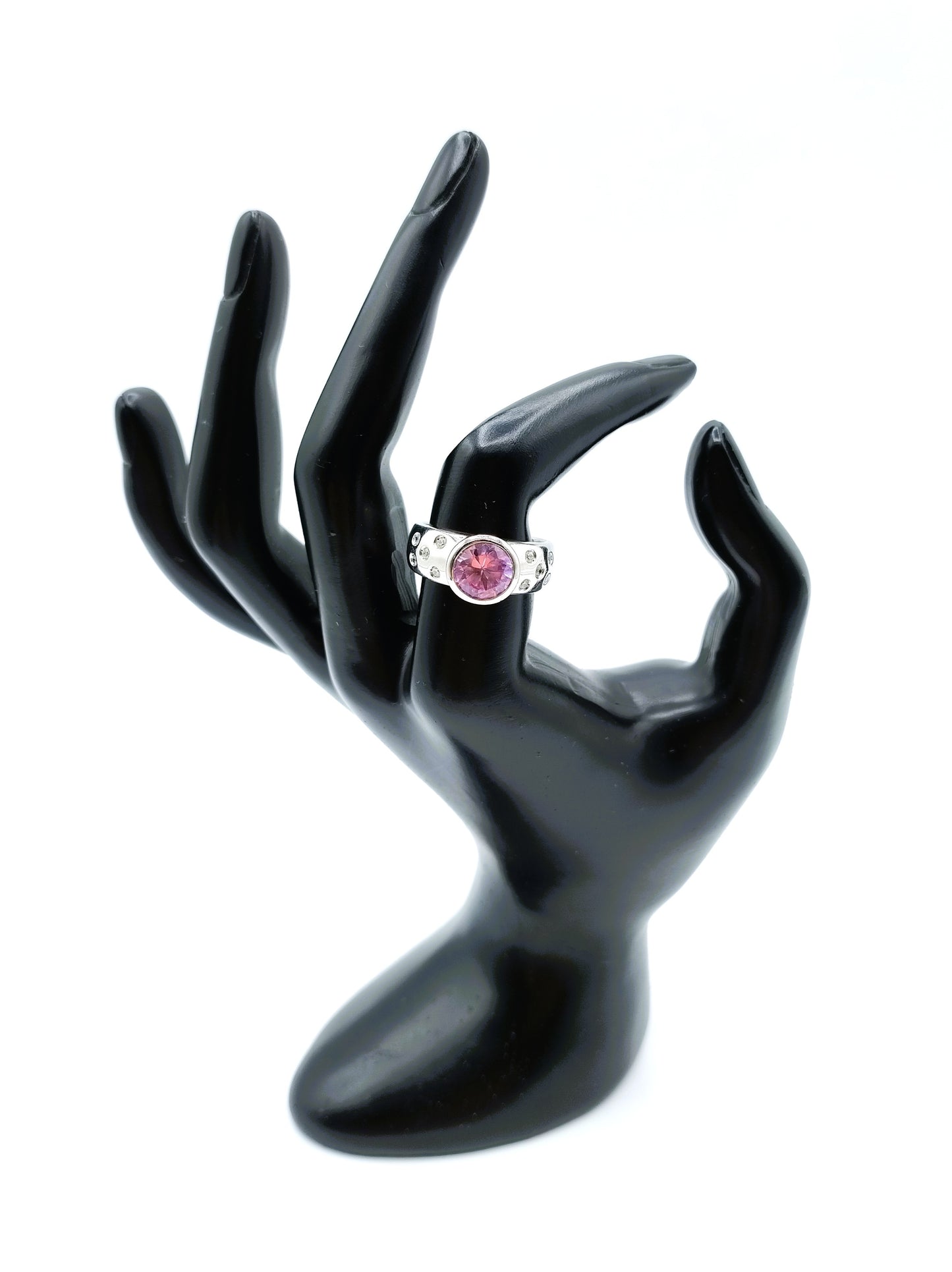 Silver ring with zirconia, 18 mm