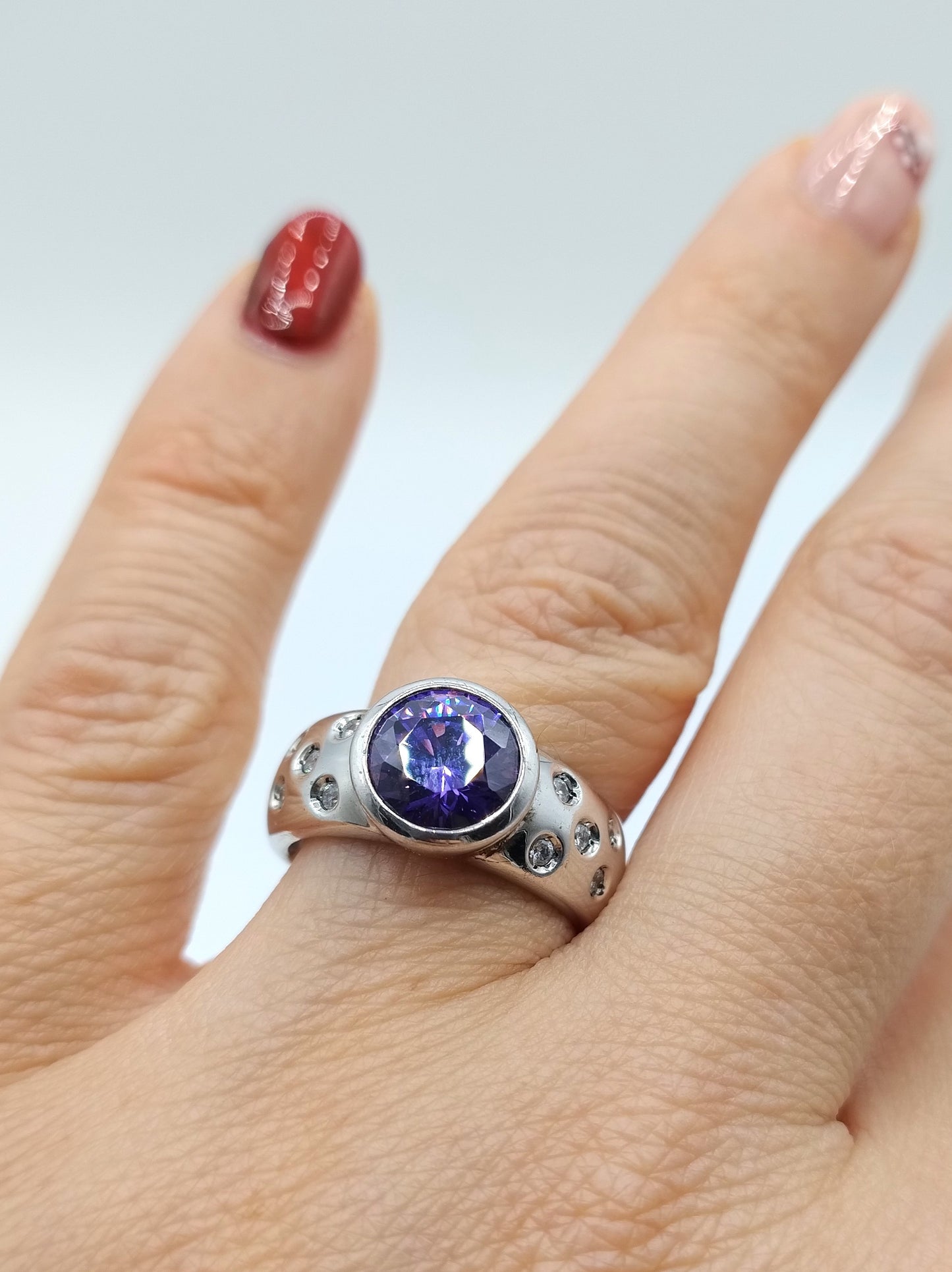 Silver ring with zirconia, 18 mm