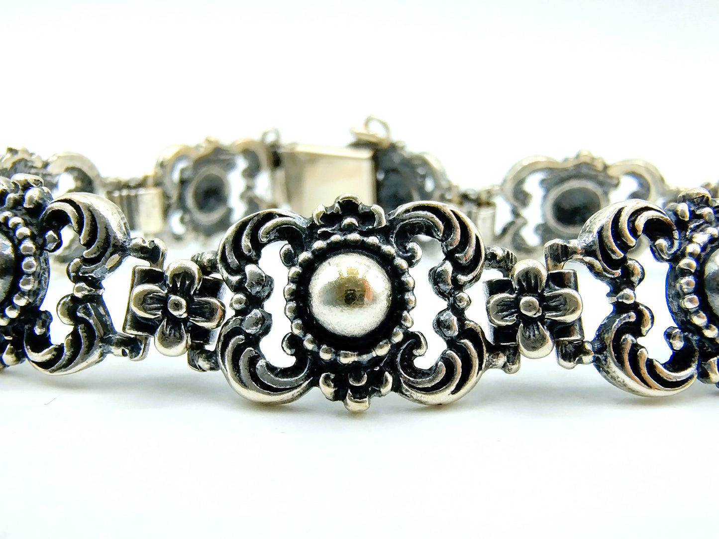 Vintage zilveren schakelarmband met bloemen, 17 cm