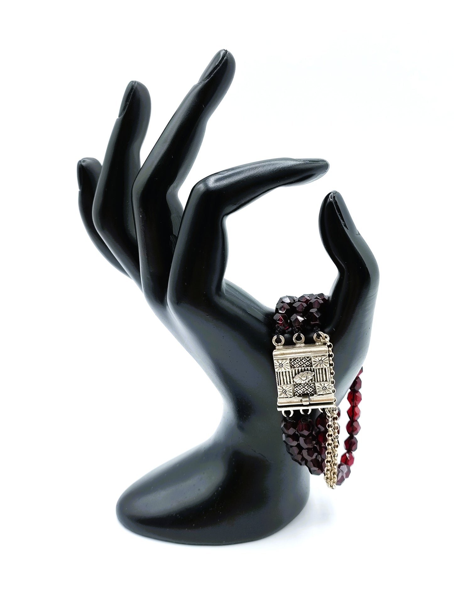 Glasgranatenarmband mit Silberverschluss, Niekerk, Schoonhoven, 19,5 cm.