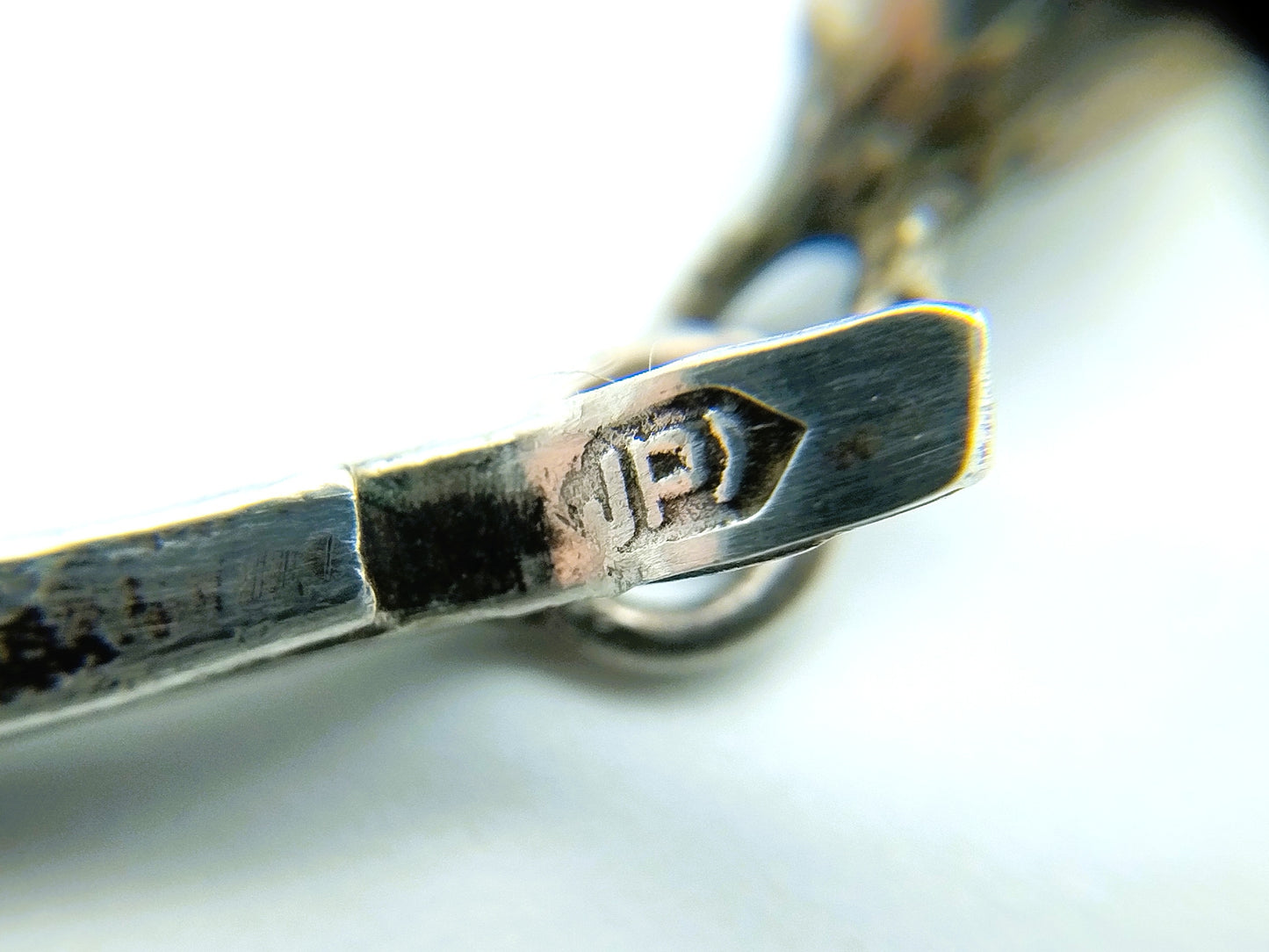 Necklace of jet beads on silver wire with silver clasps, 39 cm