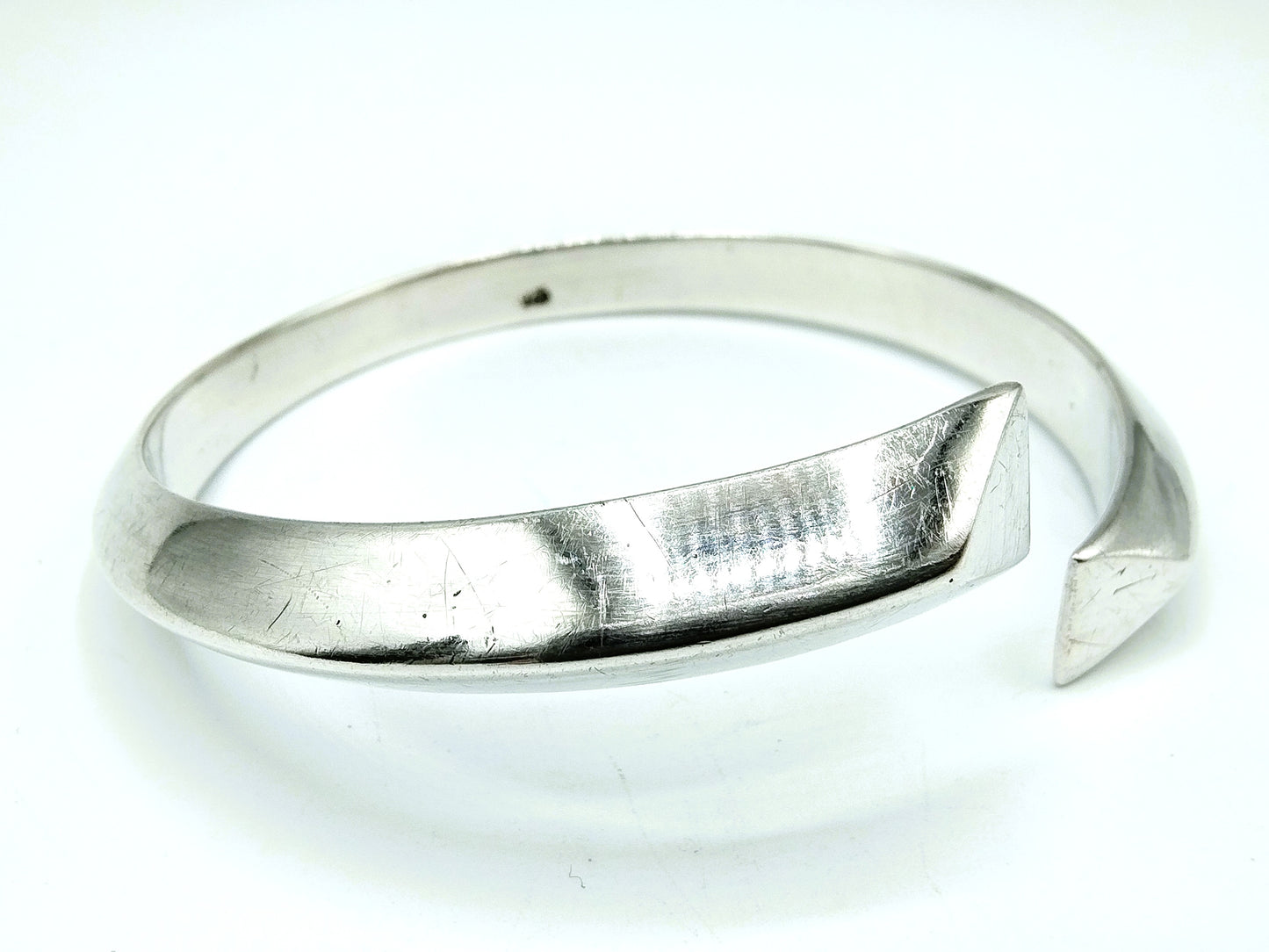 Silver design bracelet, 23 cm