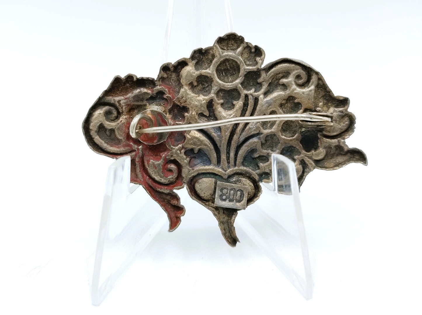 Silver brooch with bouquet, 925