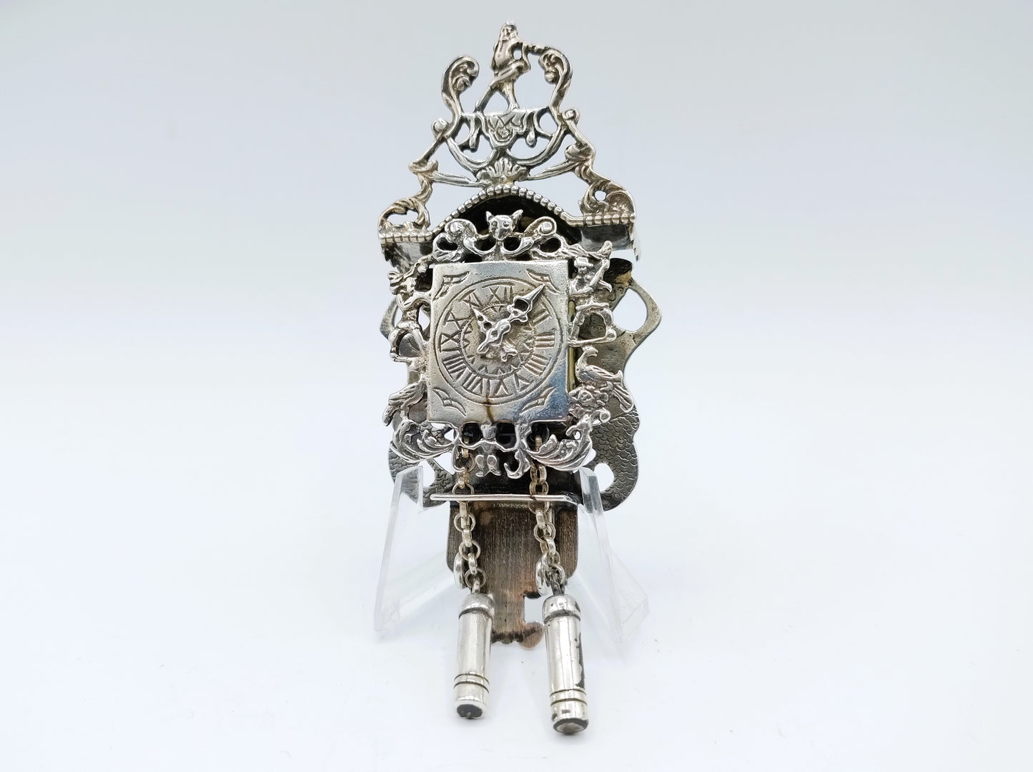 Oak room with 21 silver miniatures, Schoonhoven ca. 1975