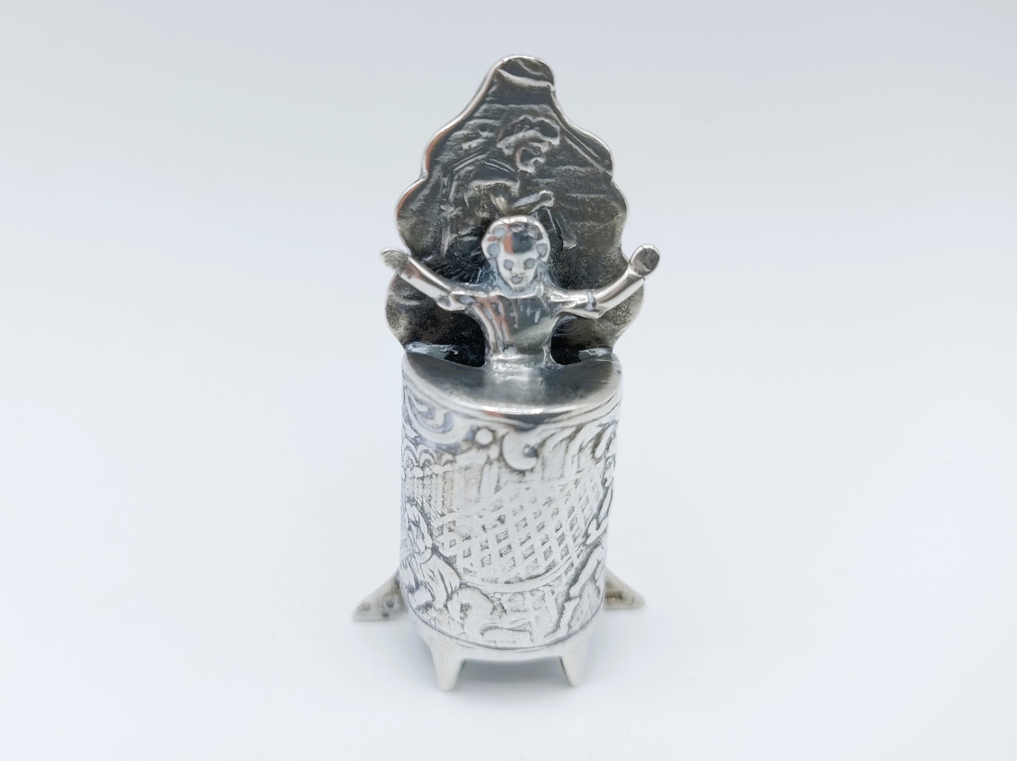 Oak room with 21 silver miniatures, Schoonhoven ca. 1975