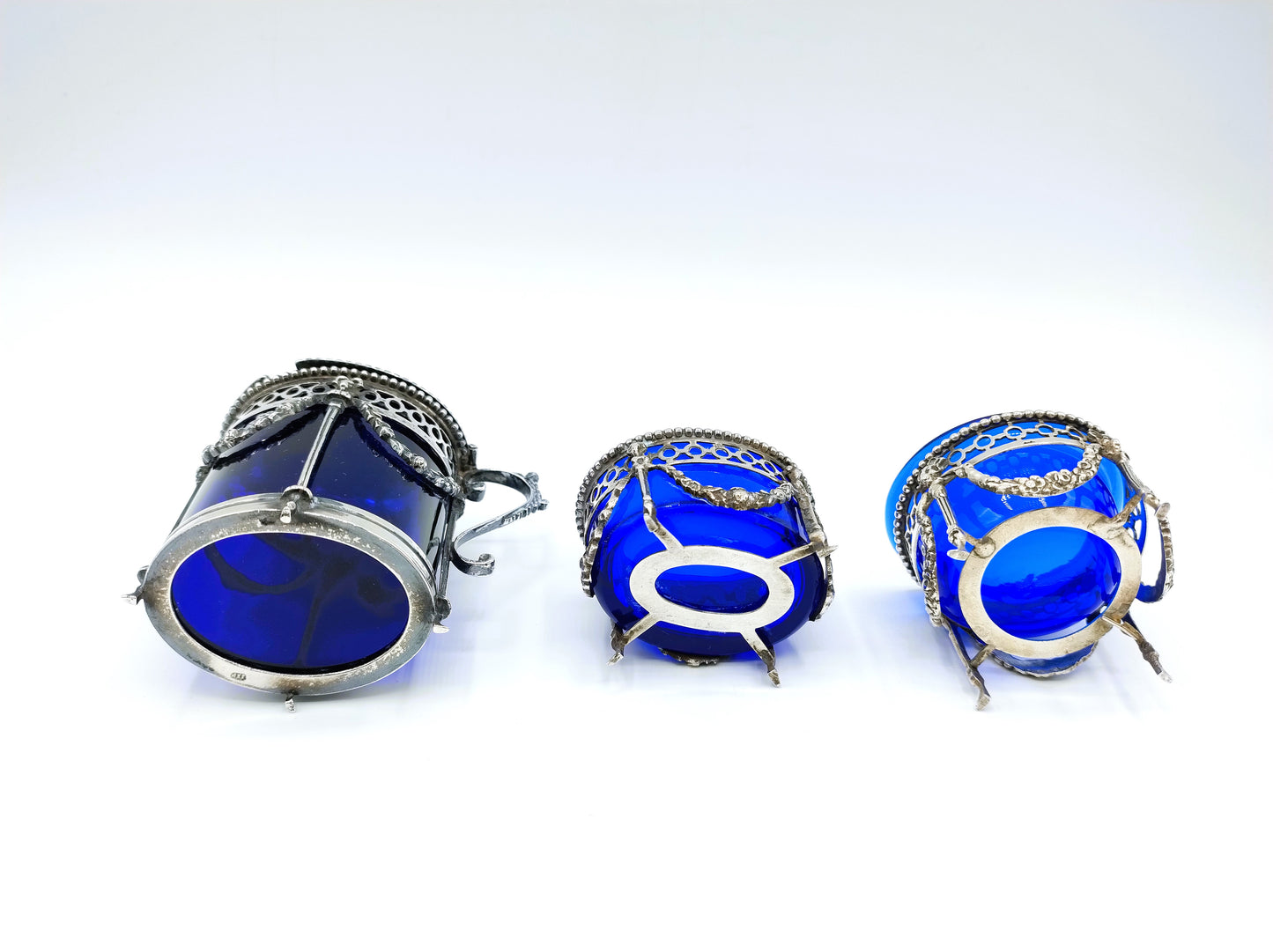 4-Delig zilveren empire tafelset met blauw glas, Nederland, 19e eeuws