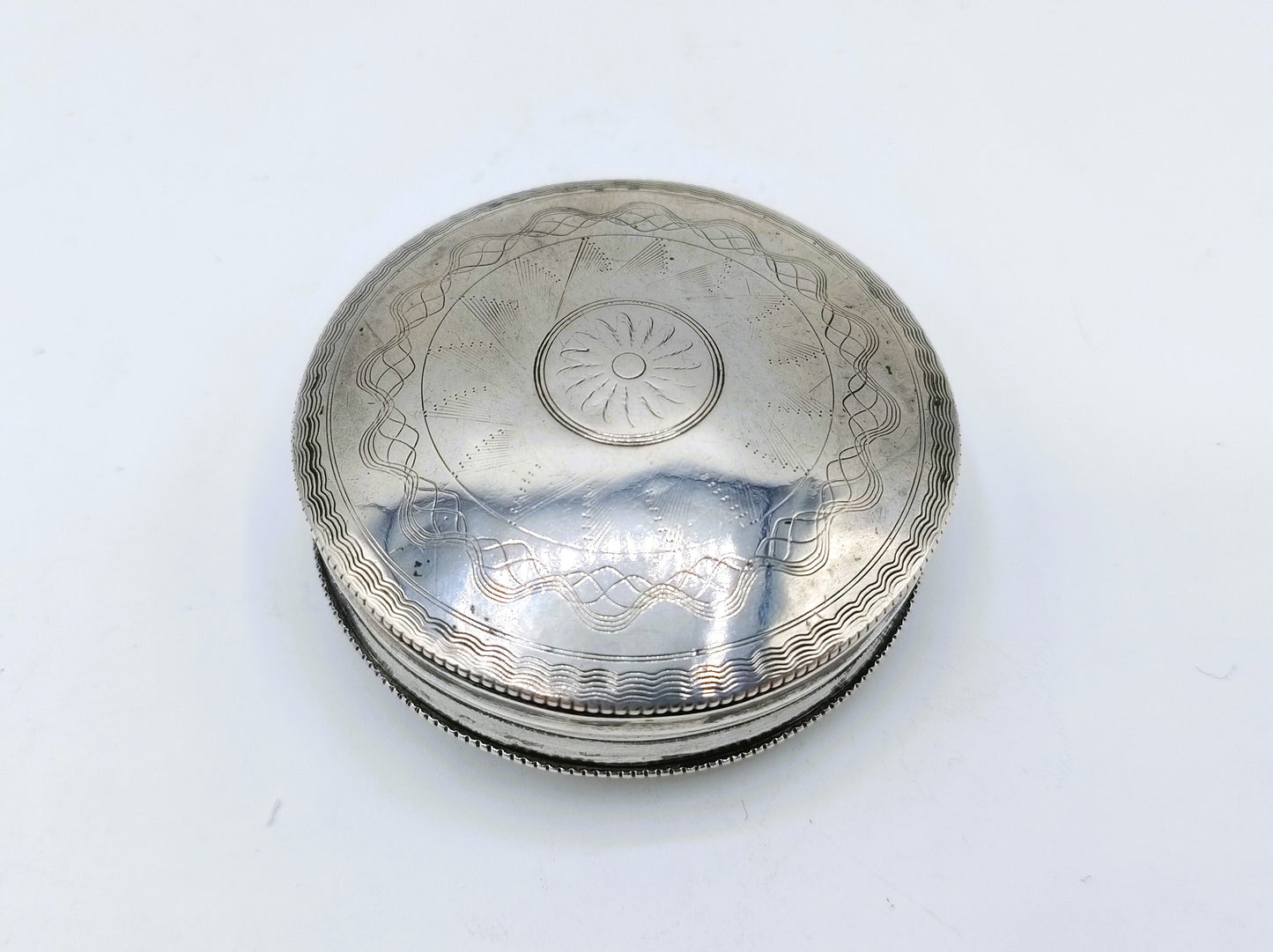 Silberne Pfefferminzdose, C. van Dam Kooijman, Schoonhoven, 1829
