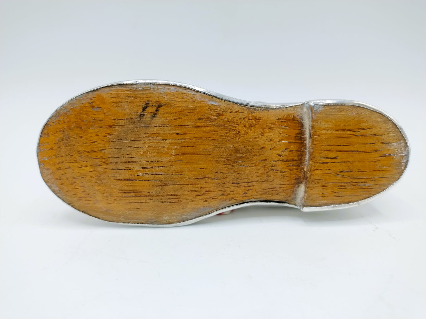 Silver shoe, pincushion, S. Blanckensee & Son, Birmingham, 1910