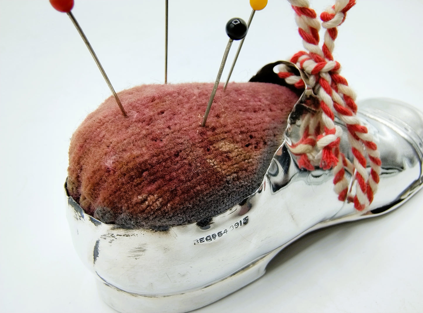 Silver shoe, pincushion, S. Blanckensee & Son, Birmingham, 1910