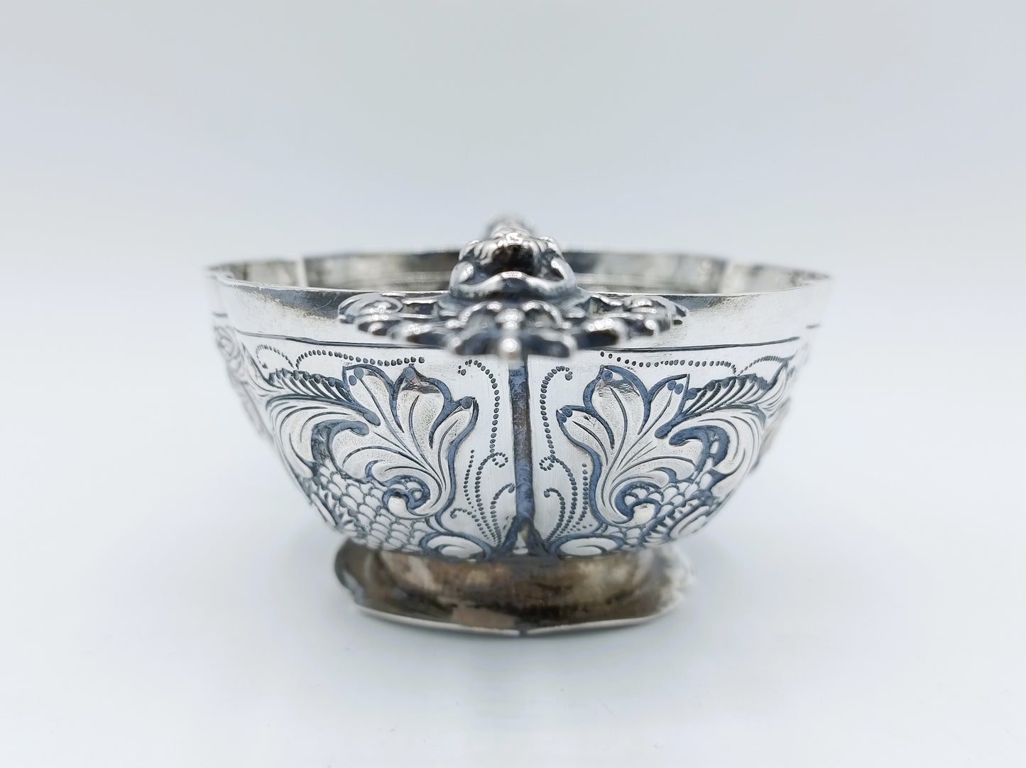Zilveren brandewijnkom, A. de Haas, Sneek, 1893