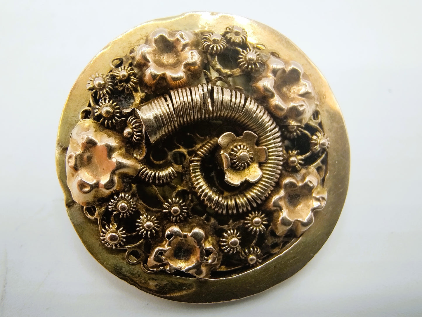 Gold brooch, traditional costume, 19th century