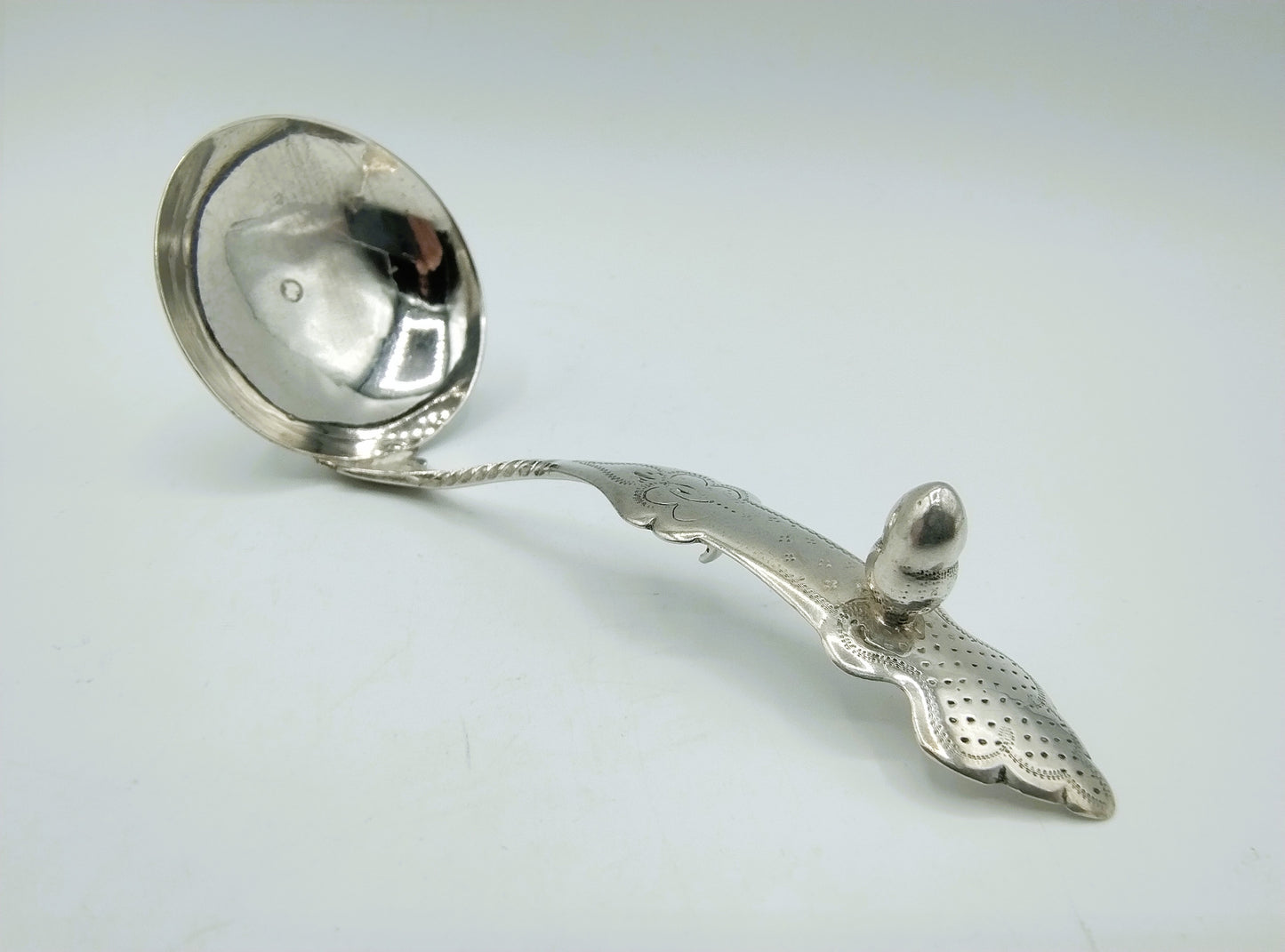 Zilveren roomlepel met eikel, Chr. J. Brunings, Joure, 1891