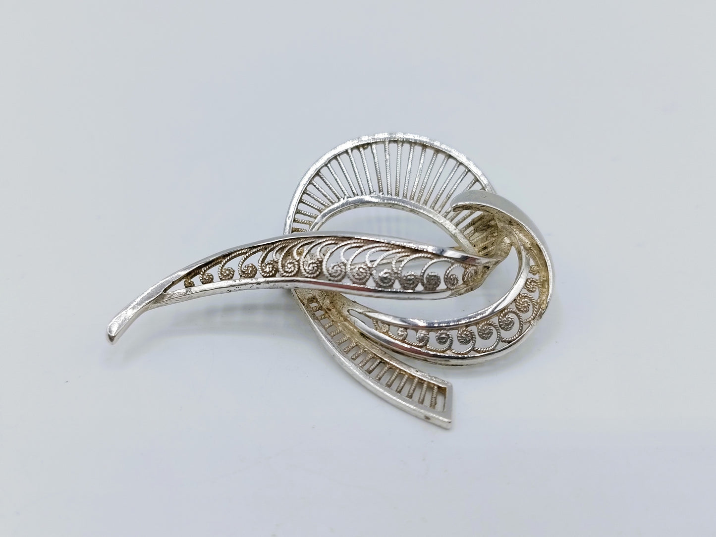 Silver filigree brooch, 925
