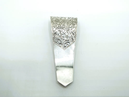 Silver money clip, 835